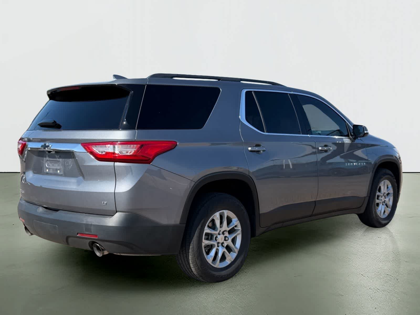 Thumbnail: 2020 Chevrolet Traverse - 4