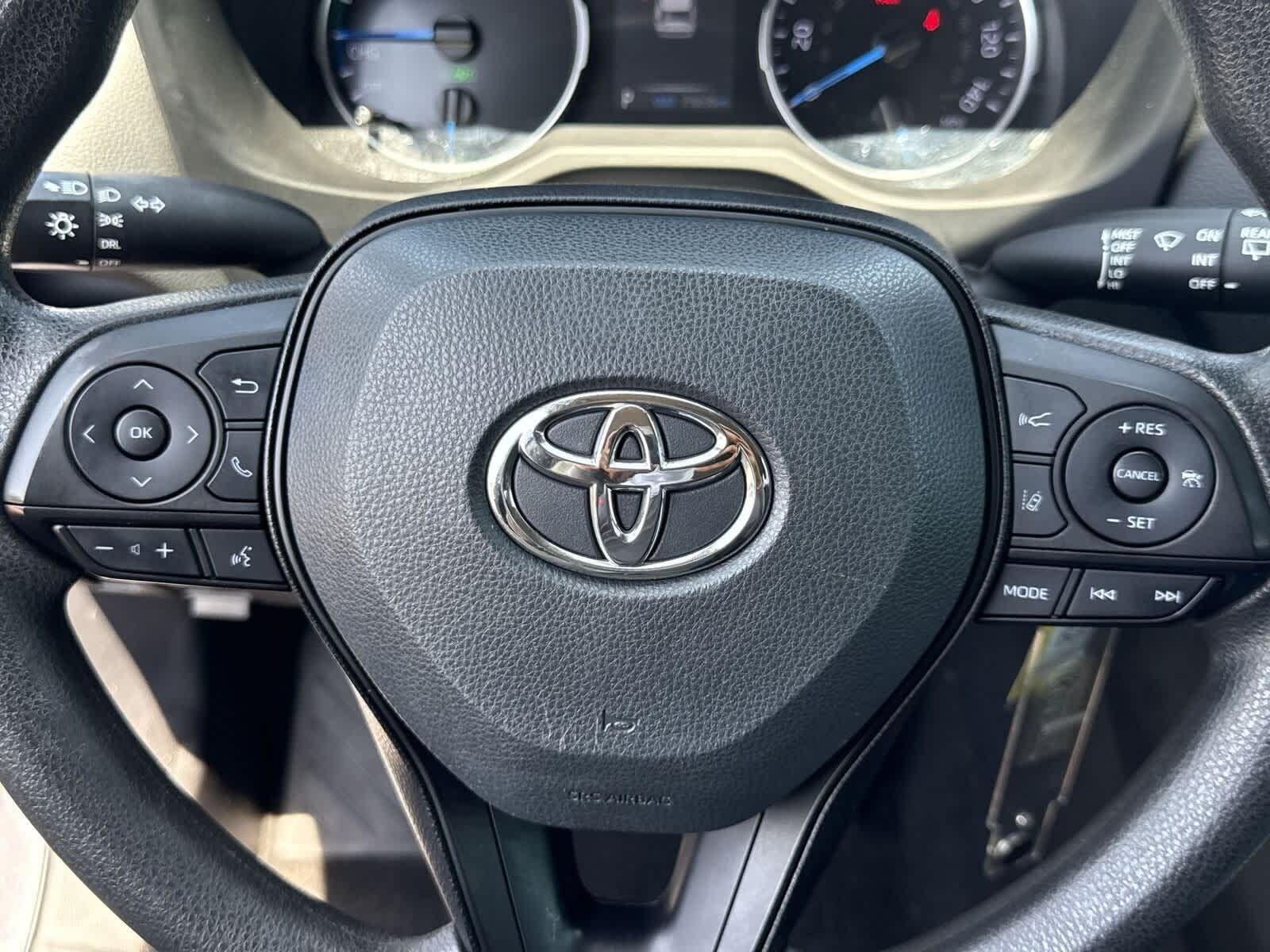 Thumbnail: 2022 Toyota RAV4 - 26