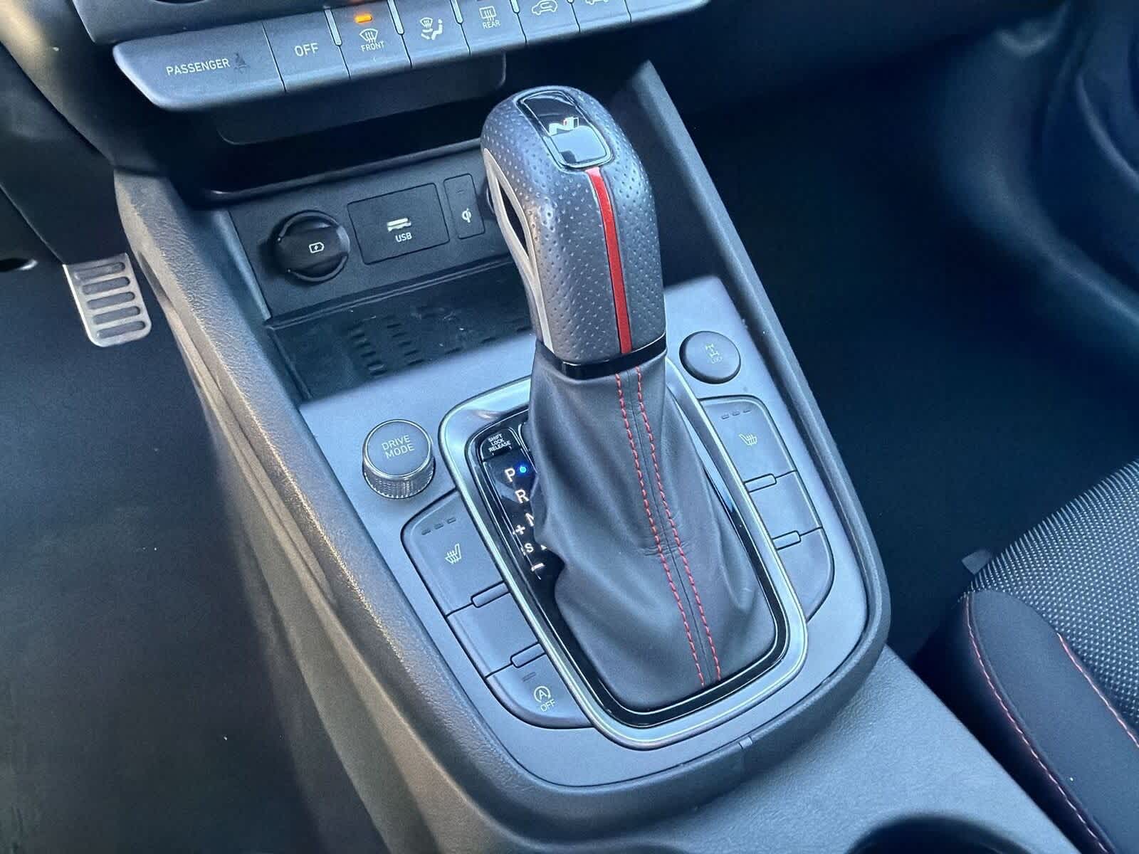 Thumbnail: 2022 Hyundai Kona - 25