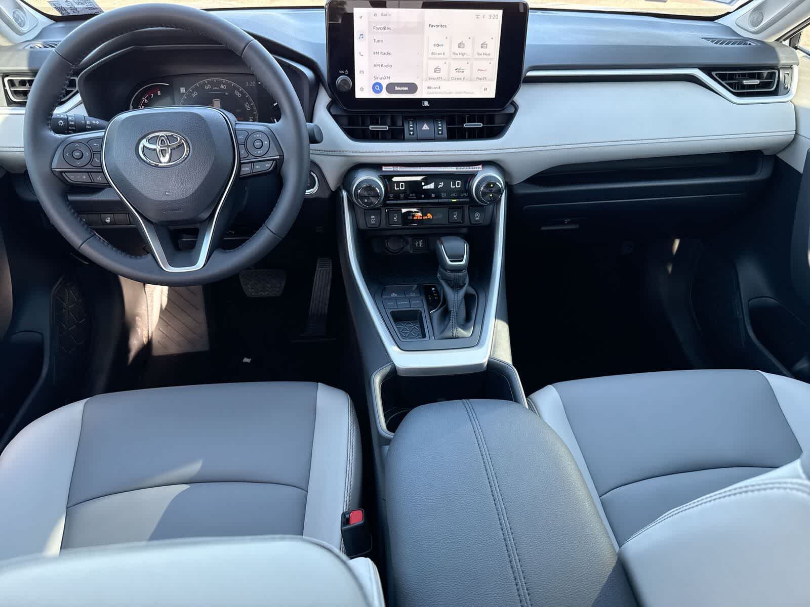 Thumbnail: 2025 Toyota RAV4 - 15