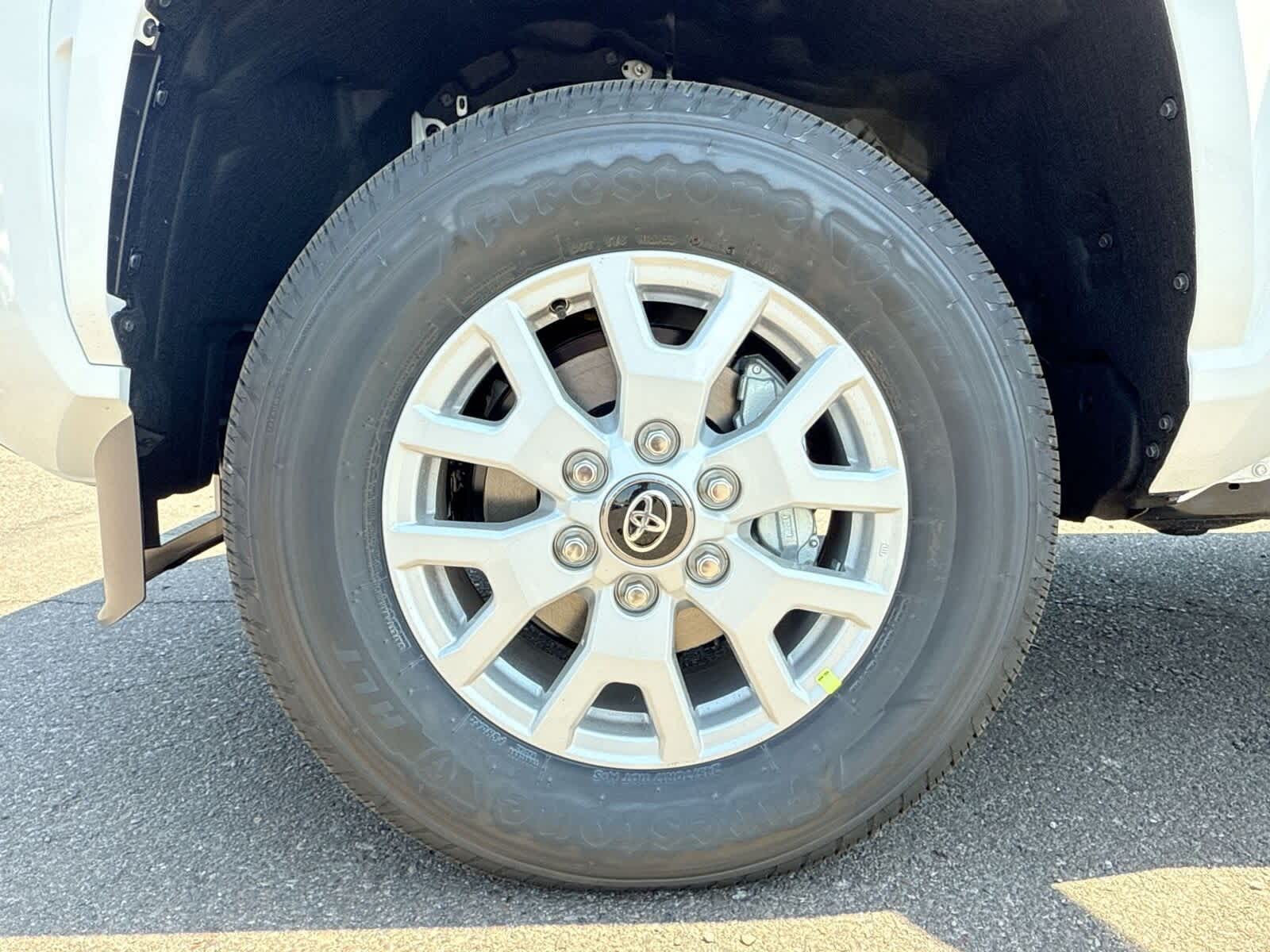 Thumbnail: 2025 Toyota Tacoma - 10