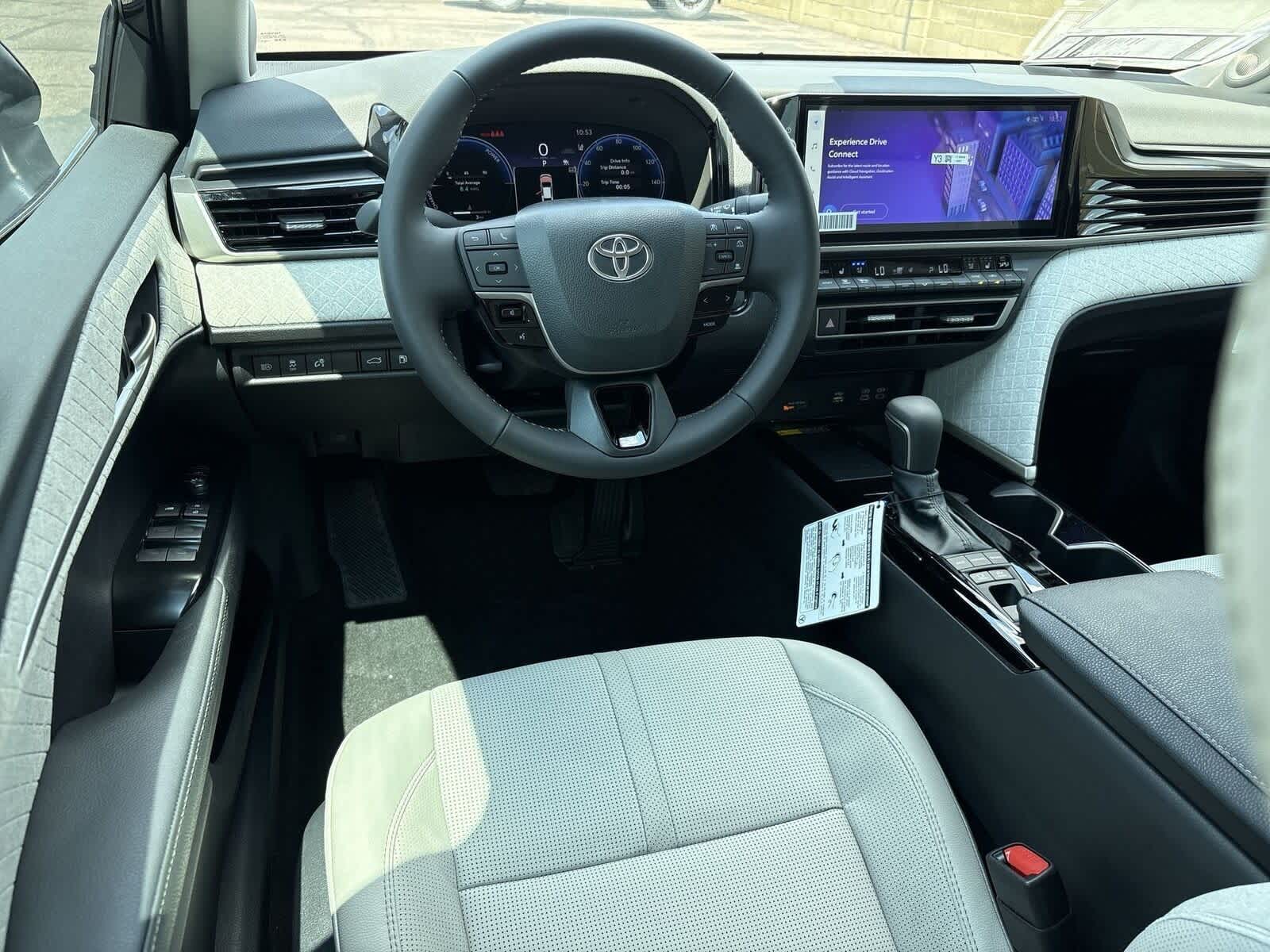 Thumbnail: 2025 Toyota Camry - 15