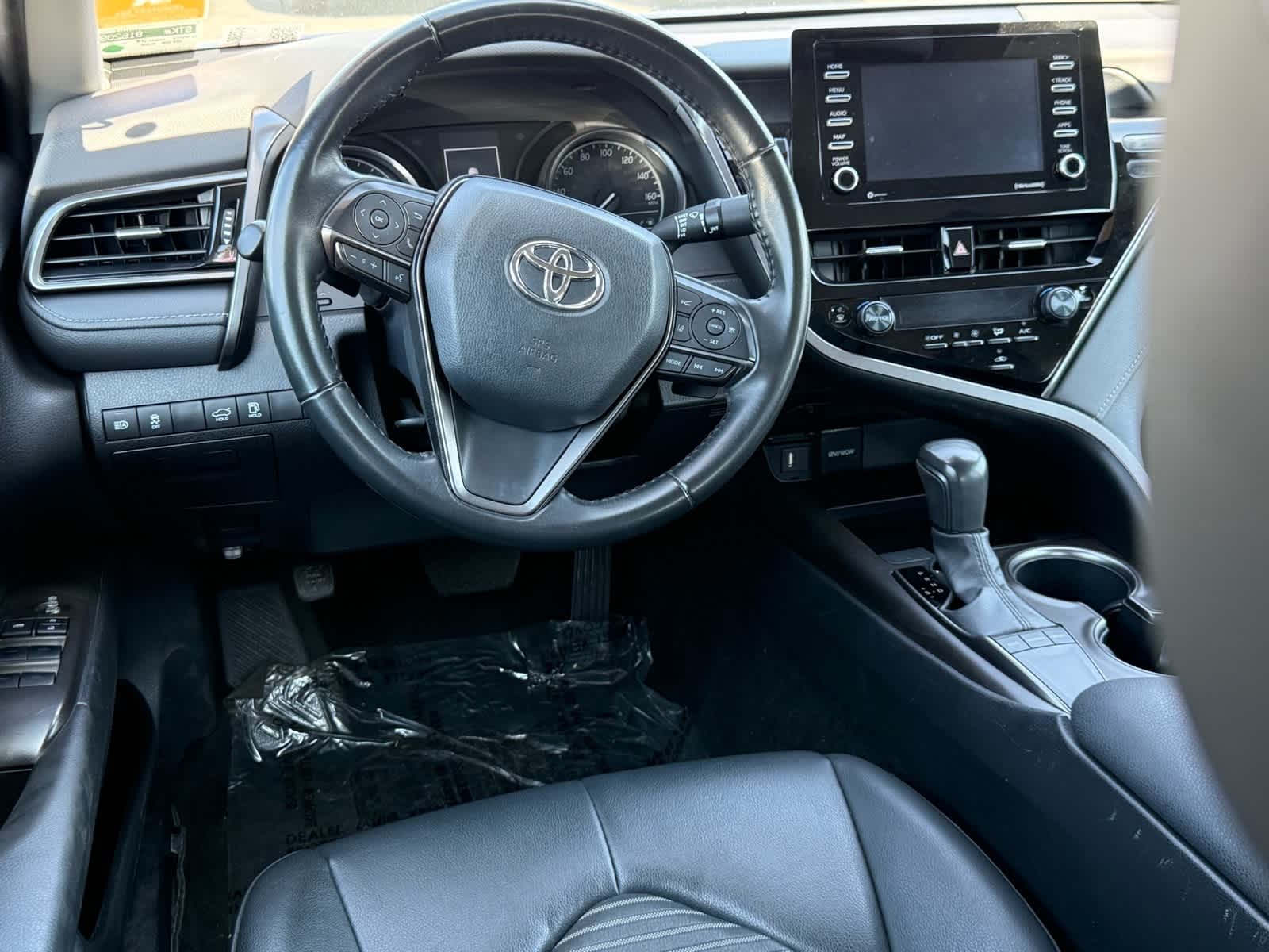 Thumbnail: 2023 Toyota Camry - 11