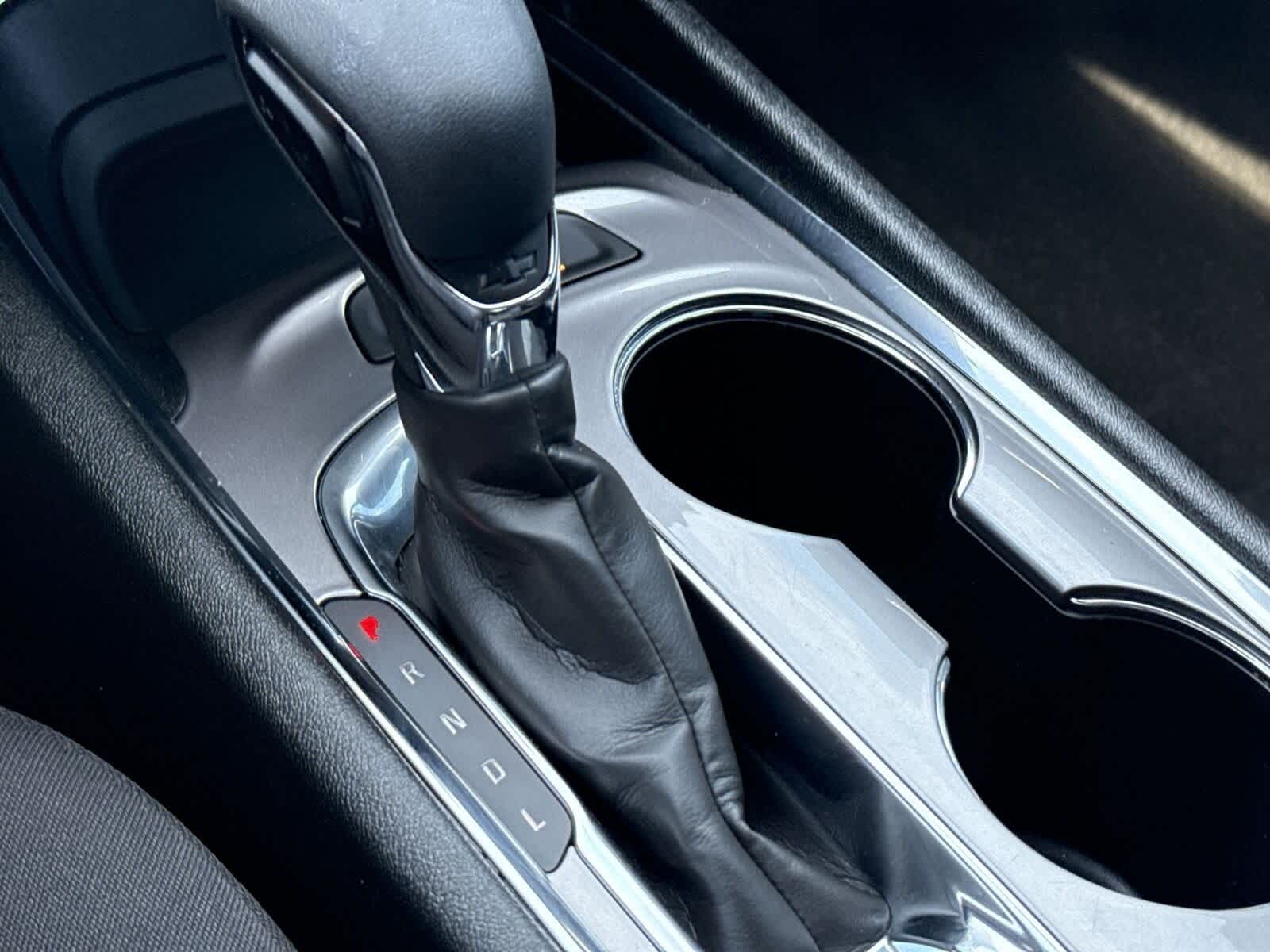 Thumbnail: 2024 Chevrolet Malibu - 25