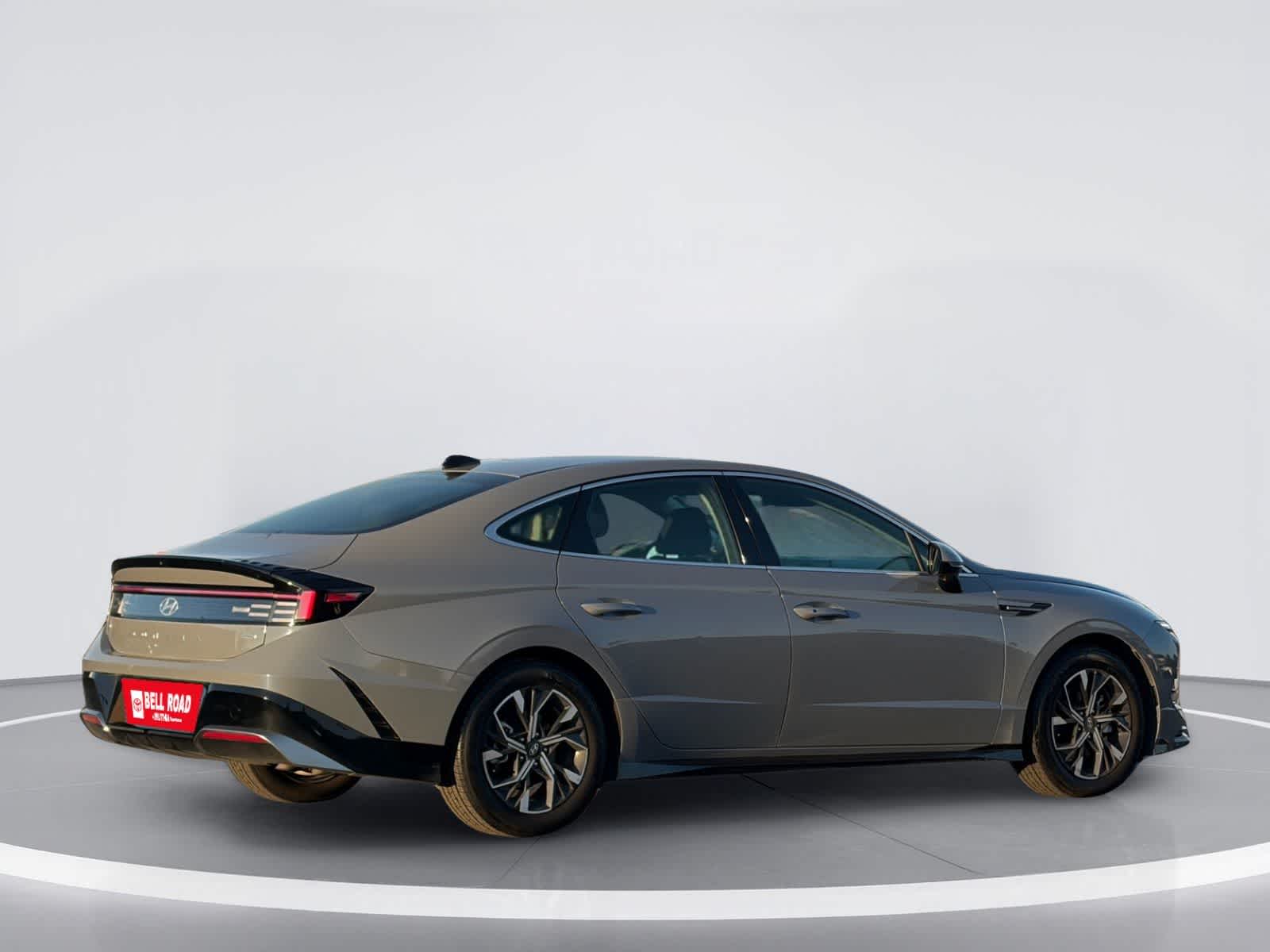 Thumbnail: 2025 Hyundai Sonata - 4