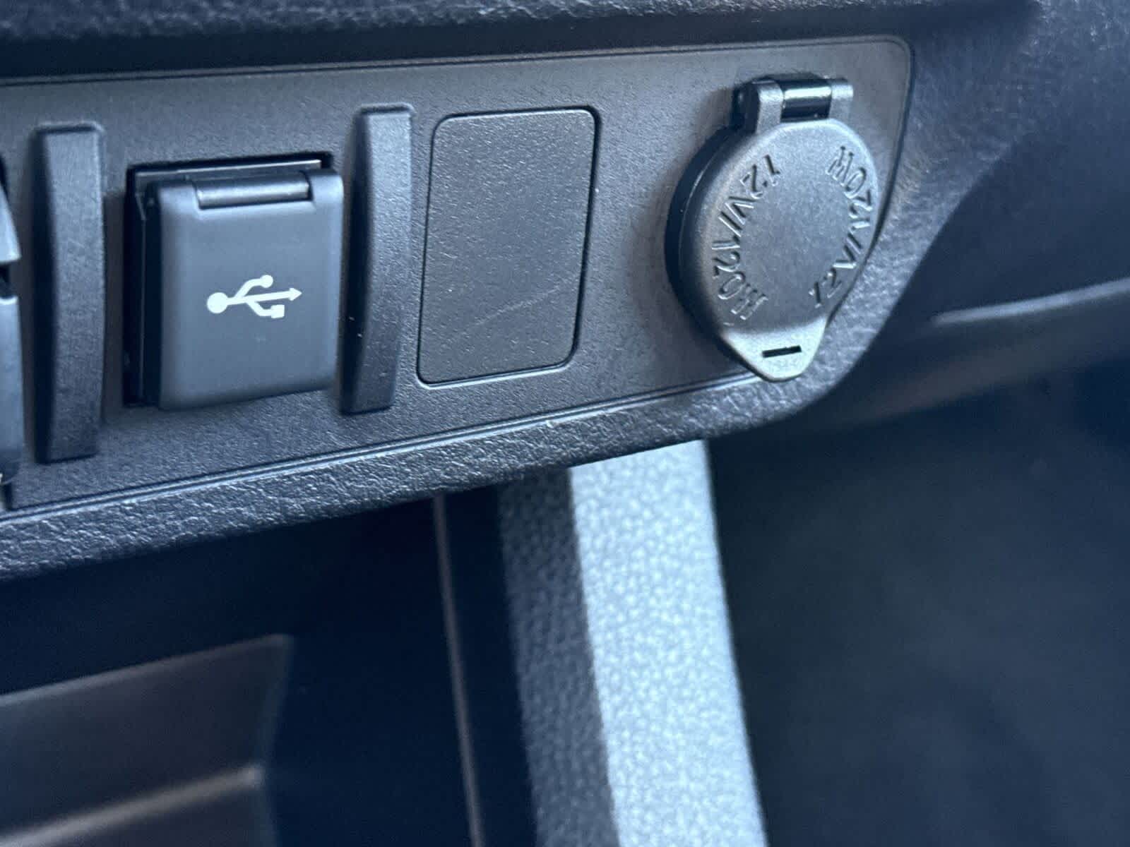 Thumbnail: 2022 Toyota Tacoma - 29