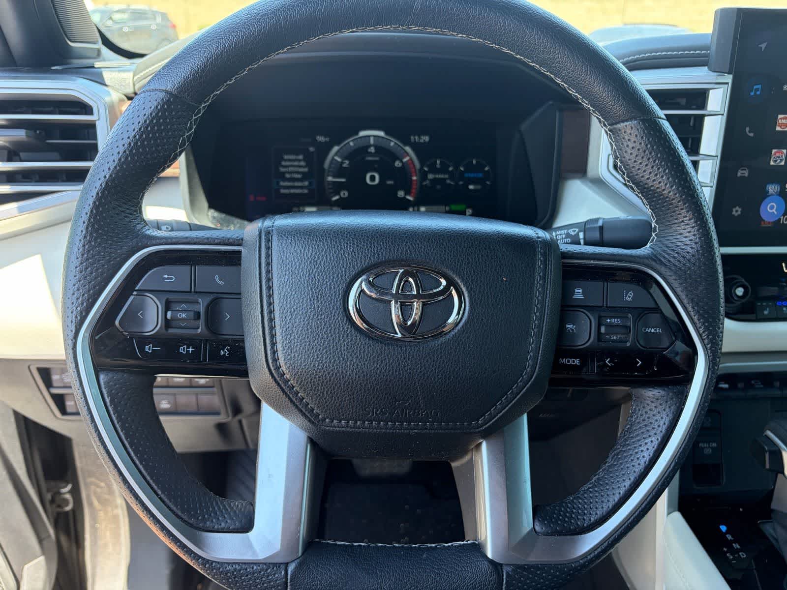Thumbnail: 2023 Toyota Tundra - 10