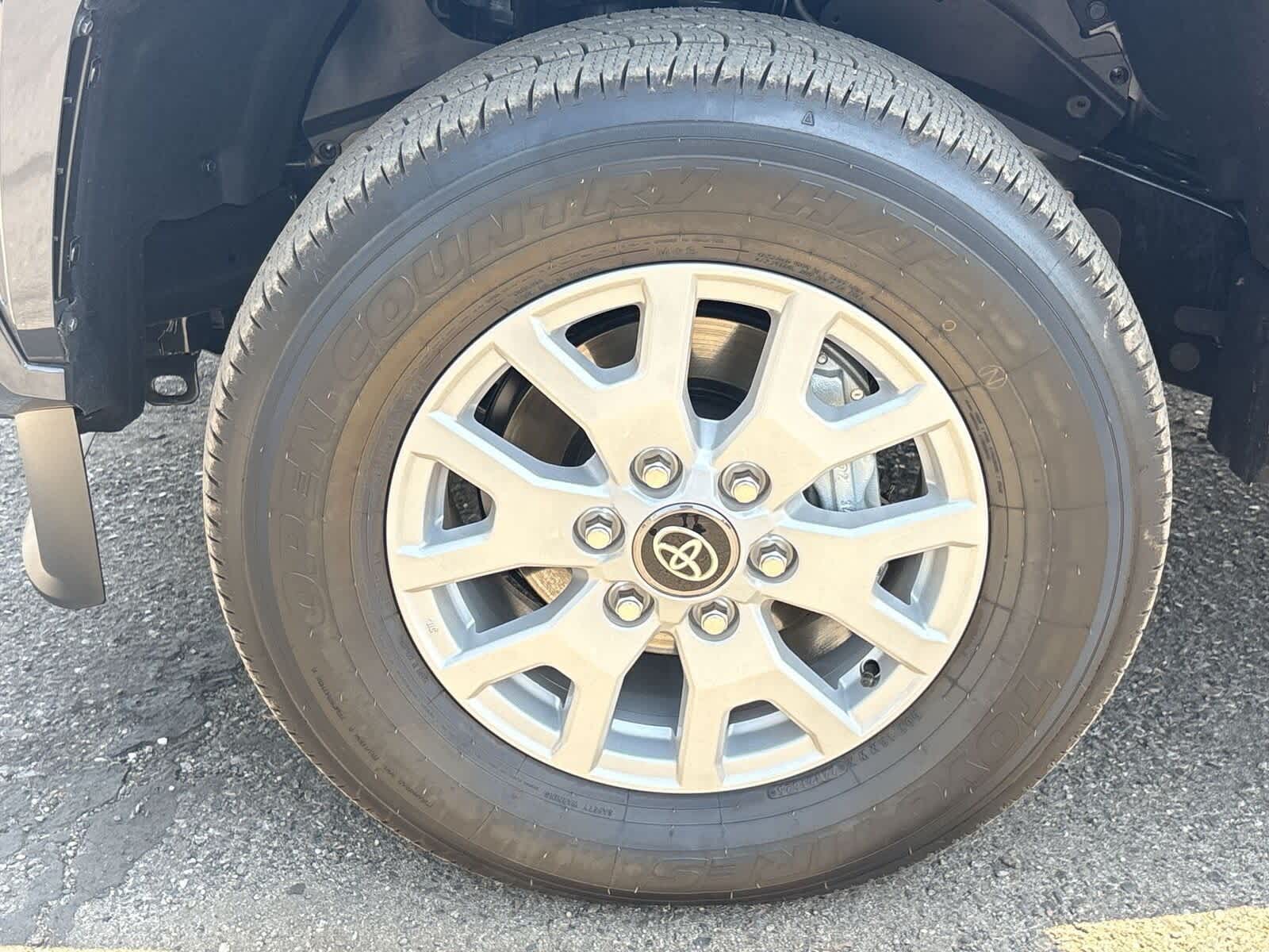 Thumbnail: 2025 Toyota Tacoma - 10