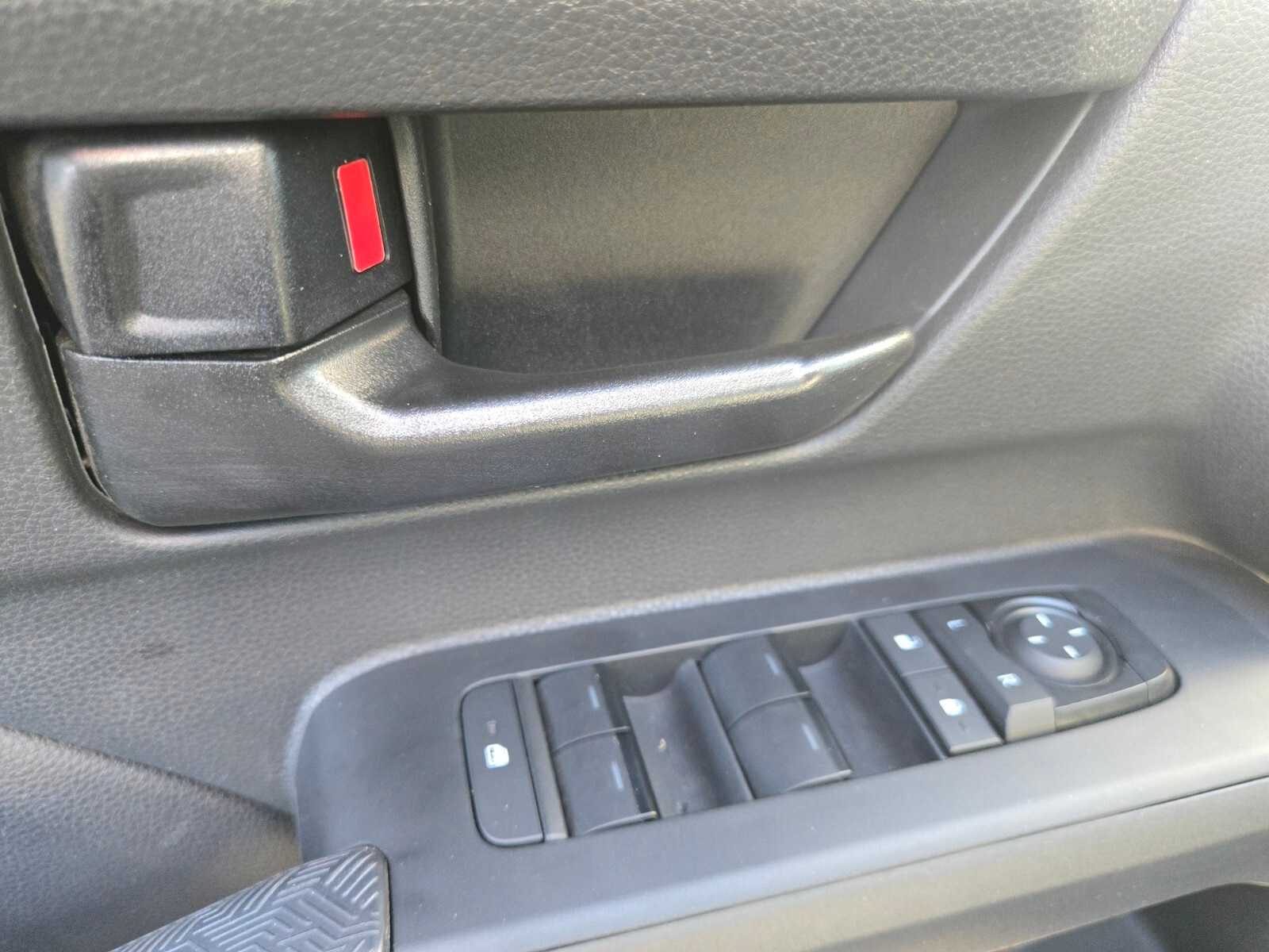 Thumbnail: 2024 Toyota Tacoma - 14