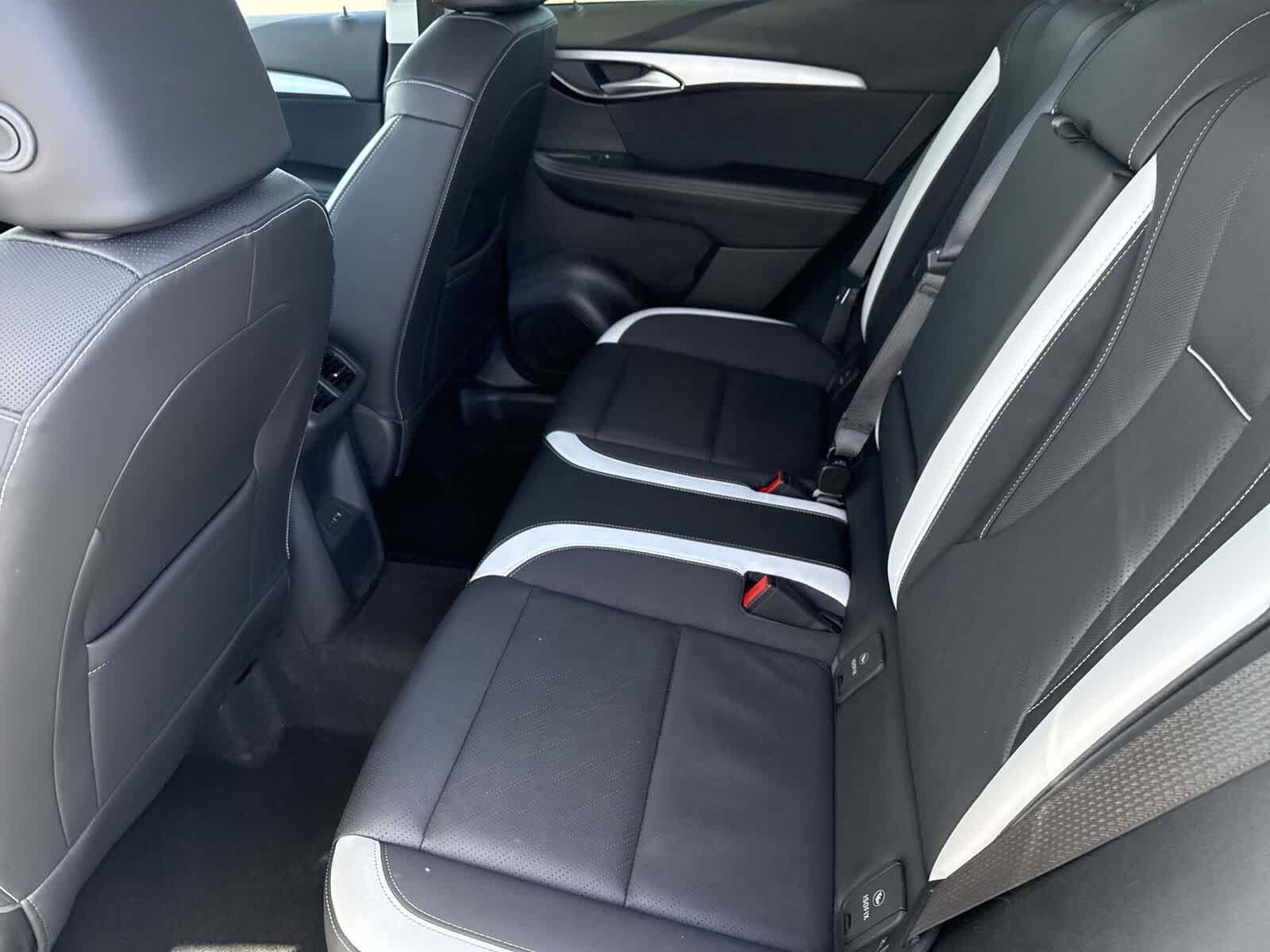 Thumbnail: 2025 Buick Envision - 15