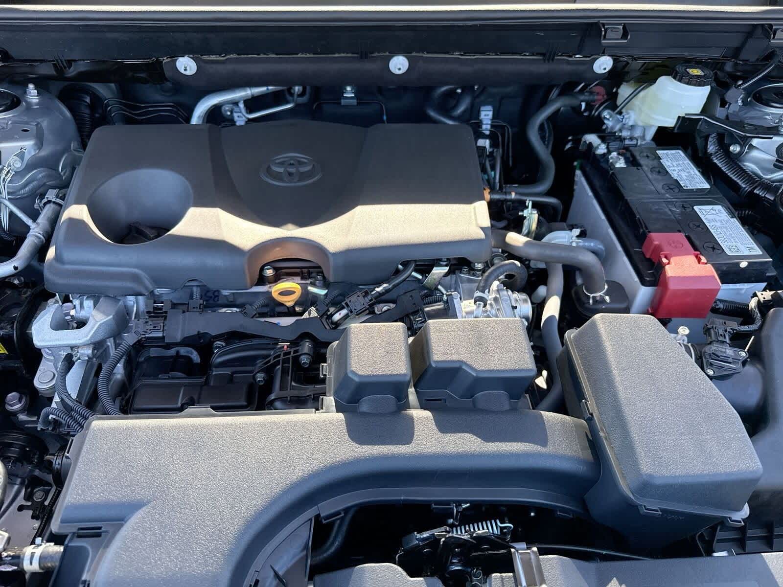 Thumbnail: 2025 Toyota RAV4 - 31