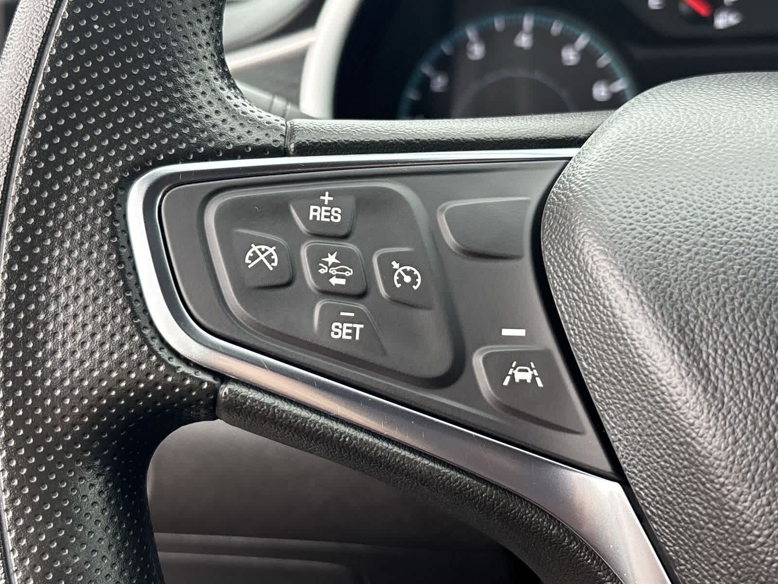 Thumbnail: 2025 Chevrolet Malibu - 32