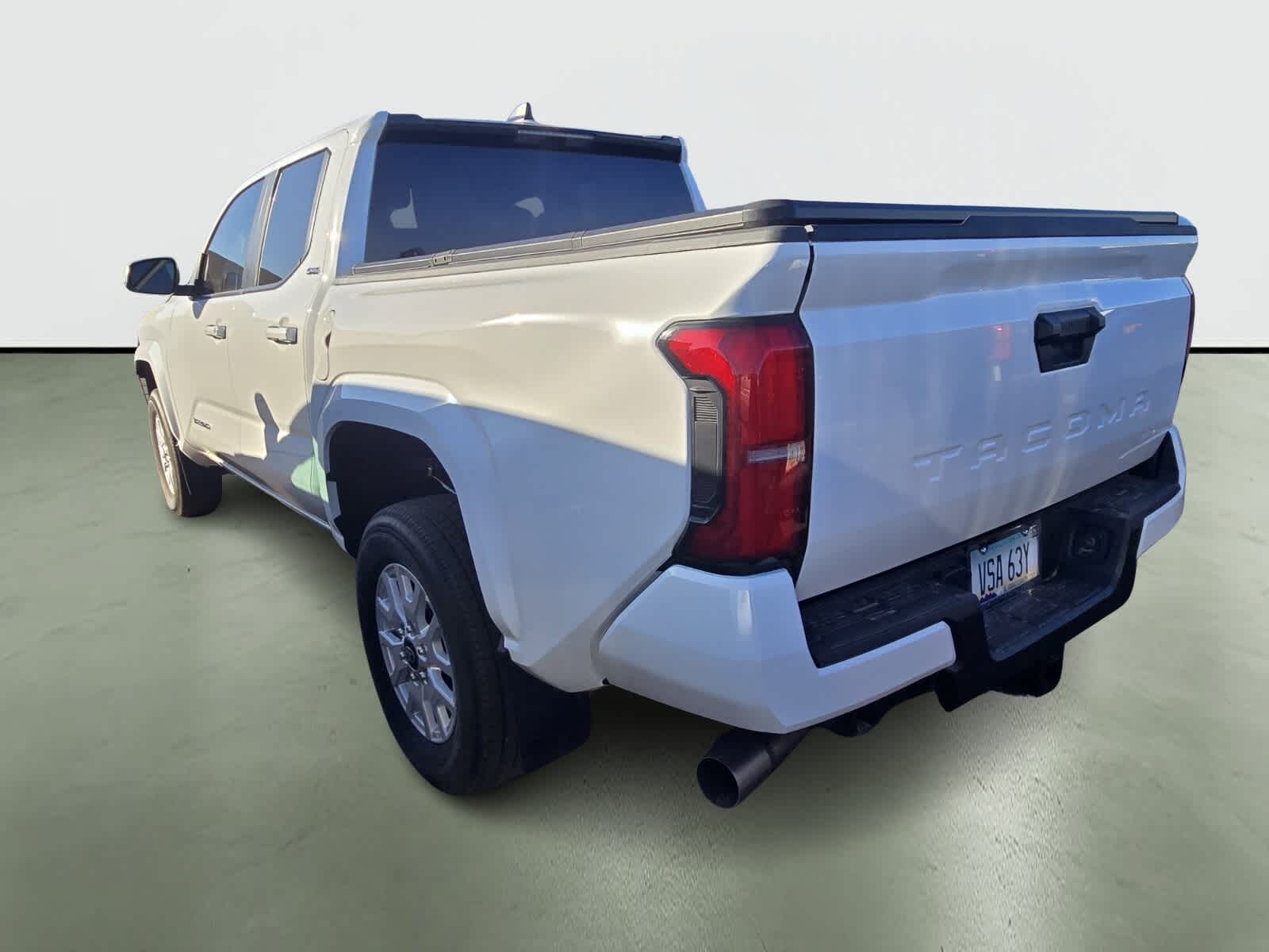 Thumbnail: 2024 Toyota Tacoma - 3