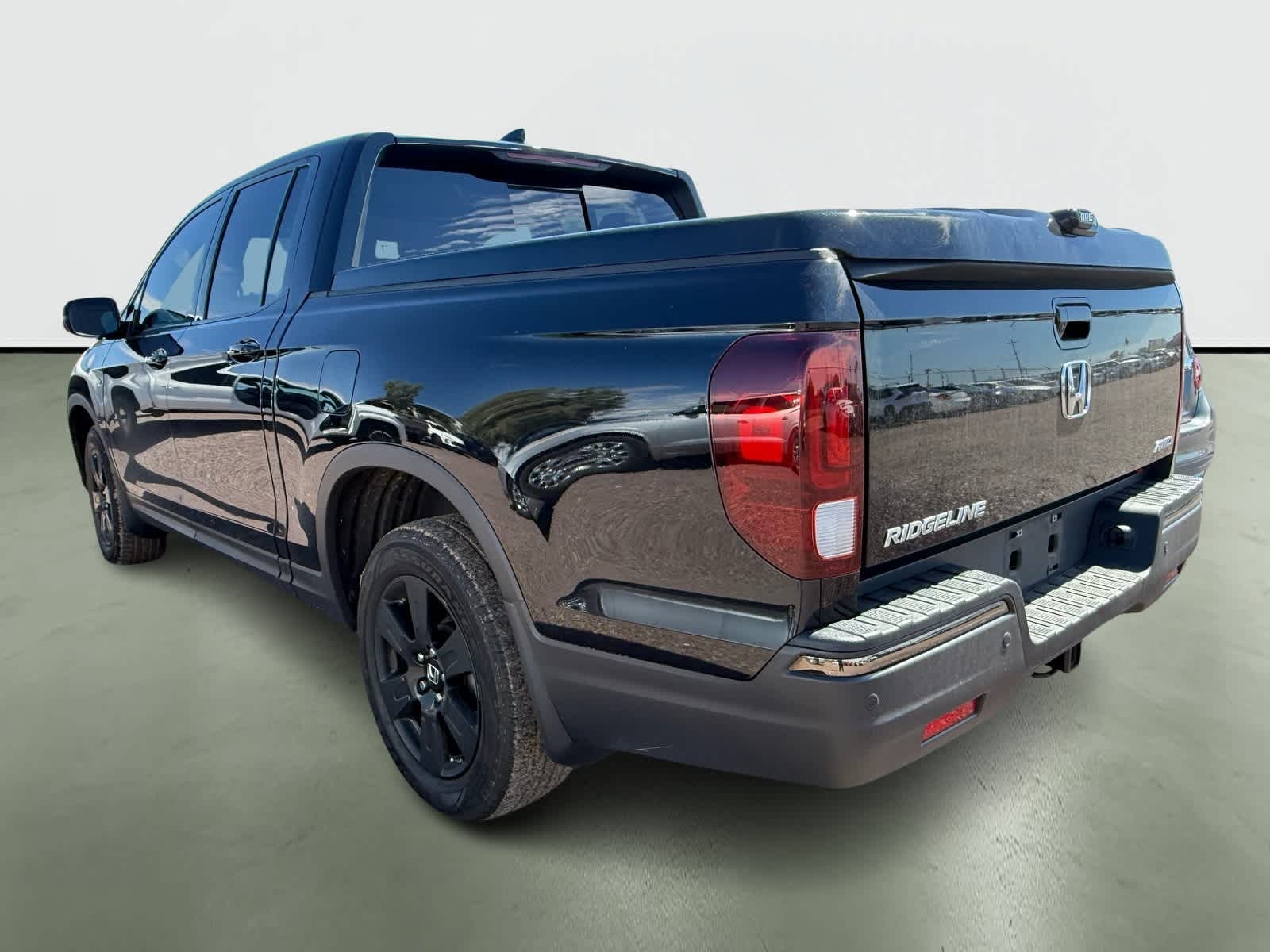 Thumbnail: 2019 Honda Ridgeline - 3