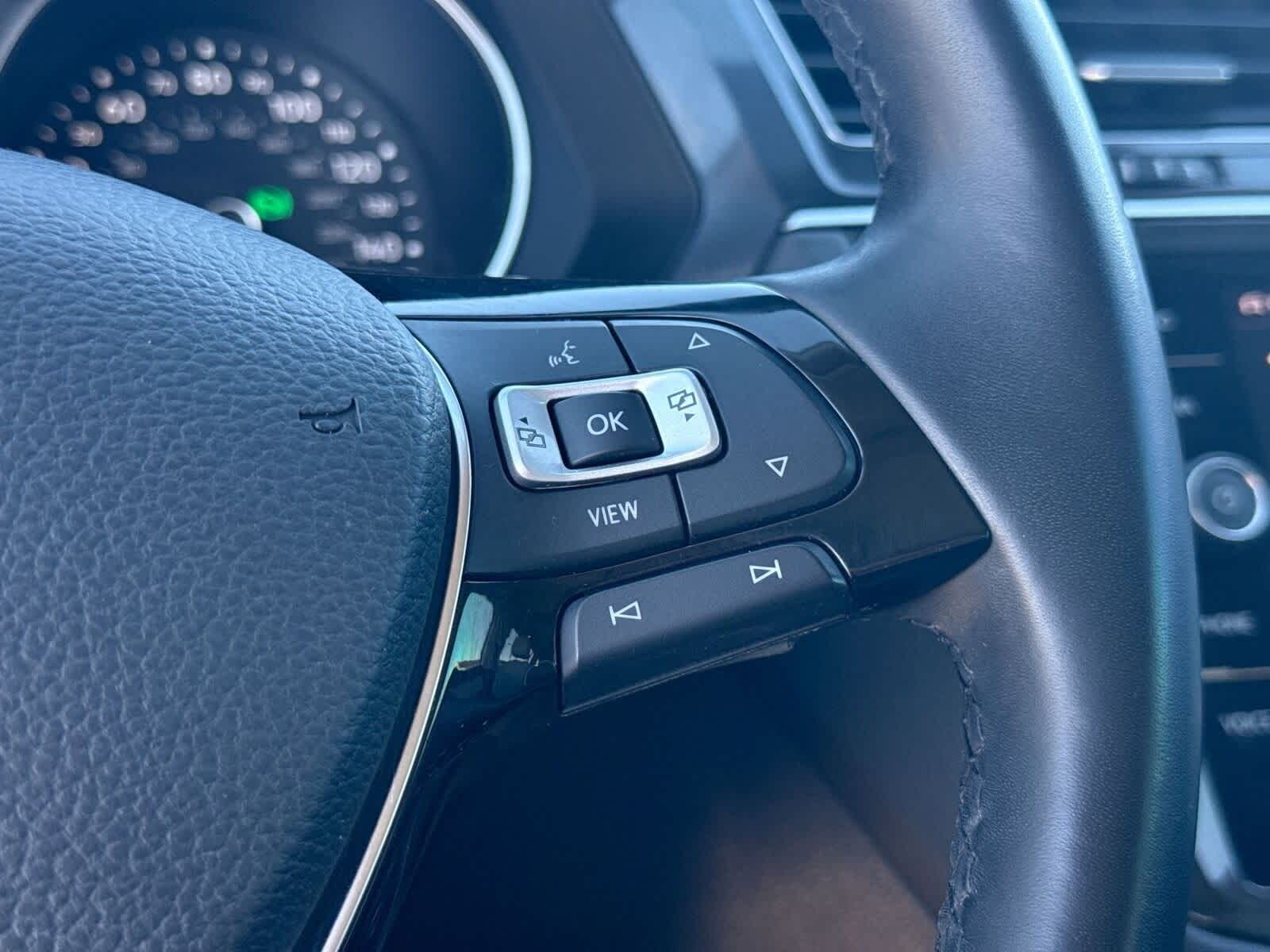 Thumbnail: 2019 Volkswagen Tiguan - 28