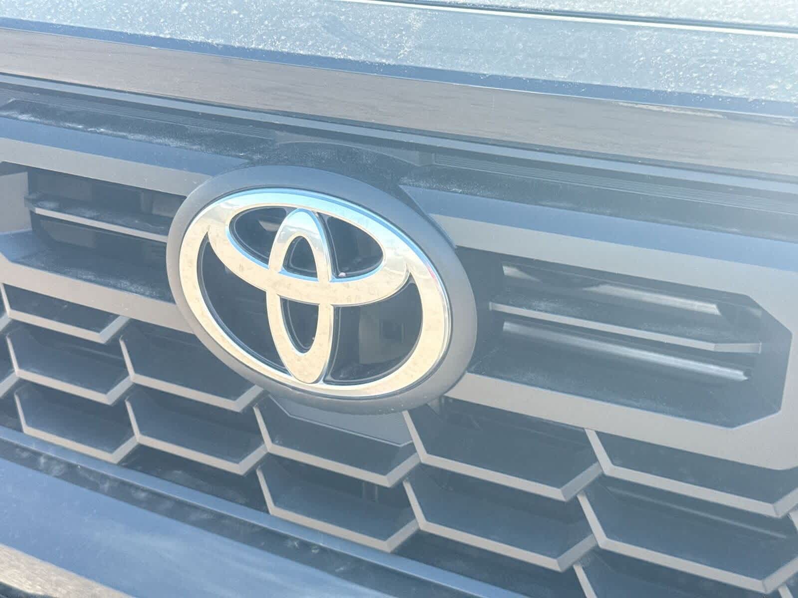 Thumbnail: 2025 Toyota Tacoma - 32