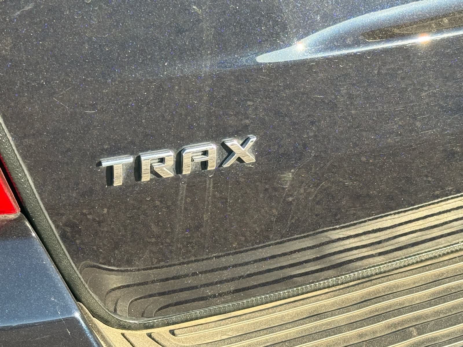Thumbnail: 2021 Chevrolet Trax - 8