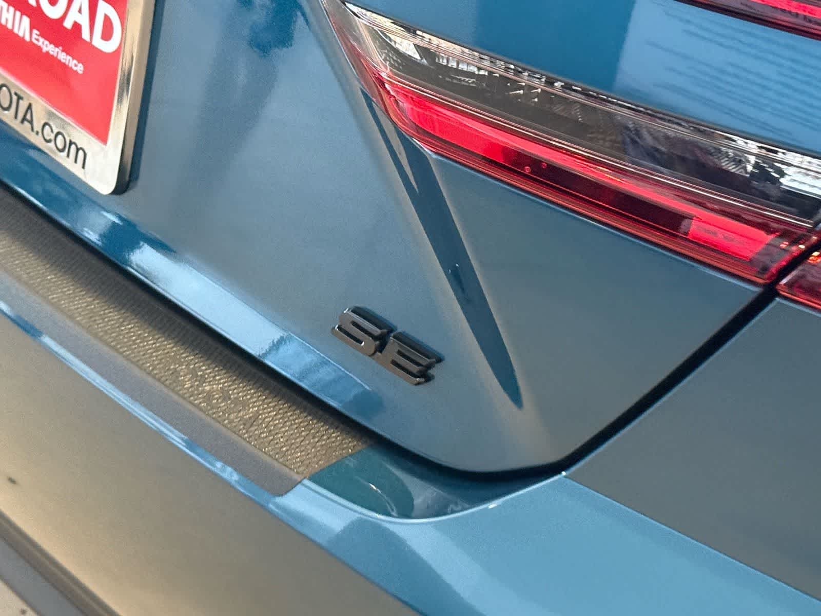 Thumbnail: 2026 Toyota Camry - 7