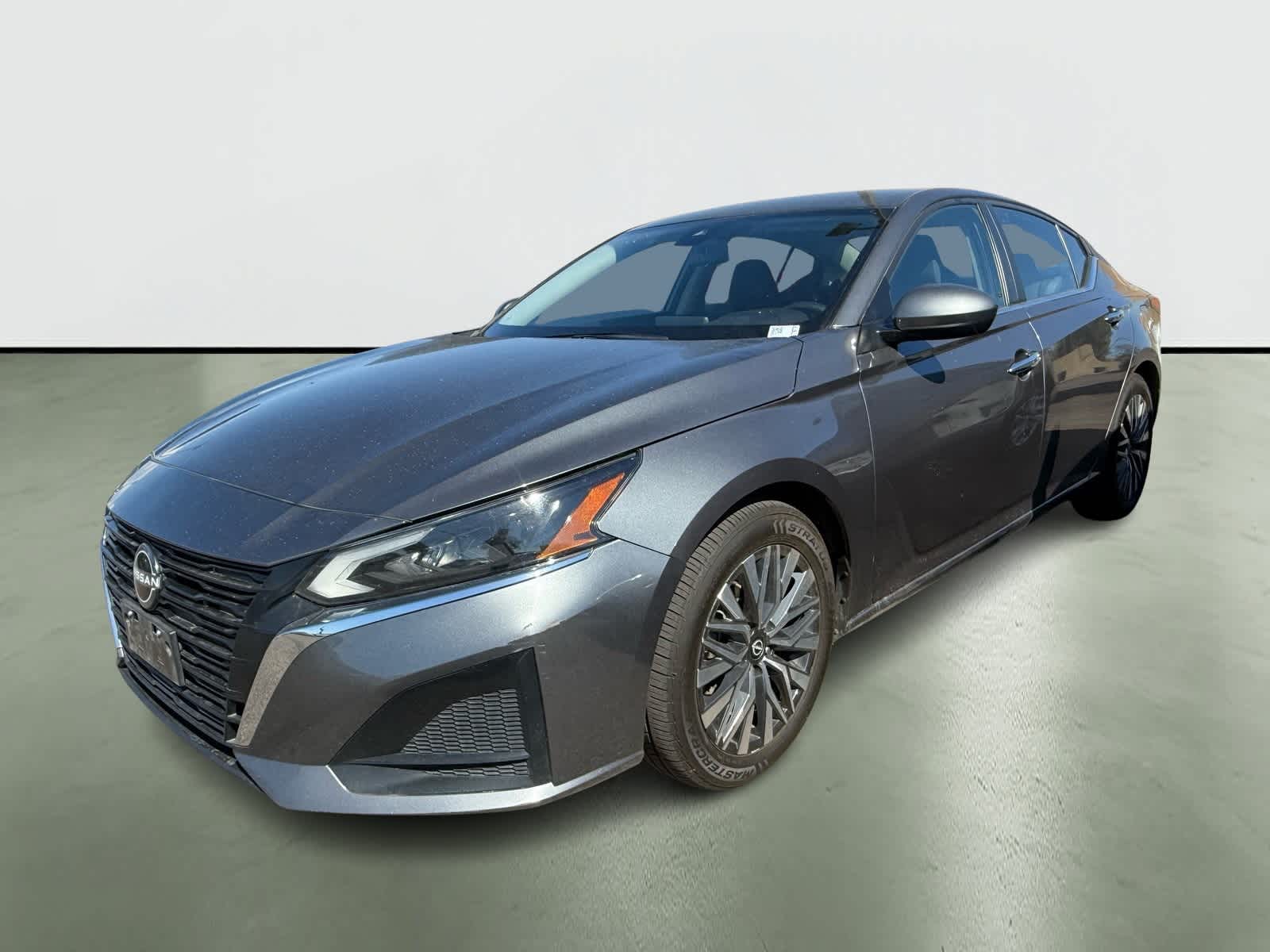 Thumbnail: 2023 Nissan Altima - 2