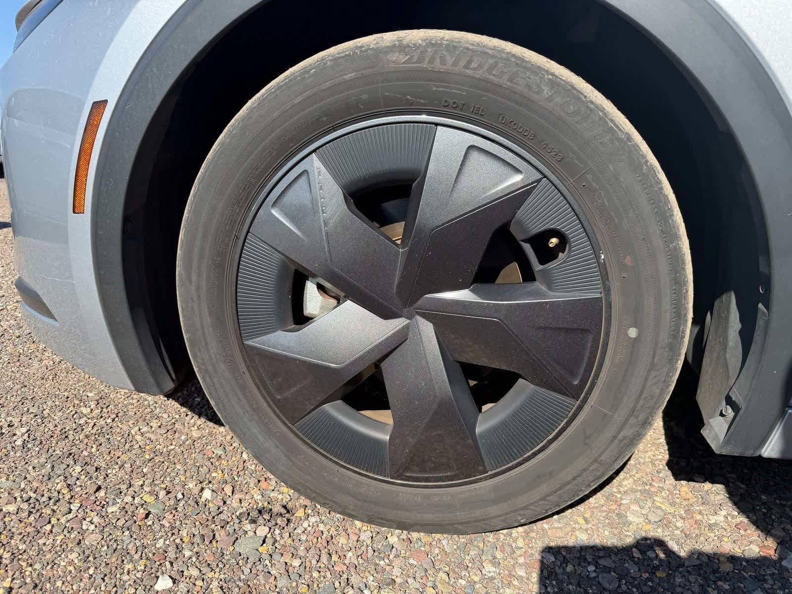 Thumbnail: 2024 Toyota Prius - 6