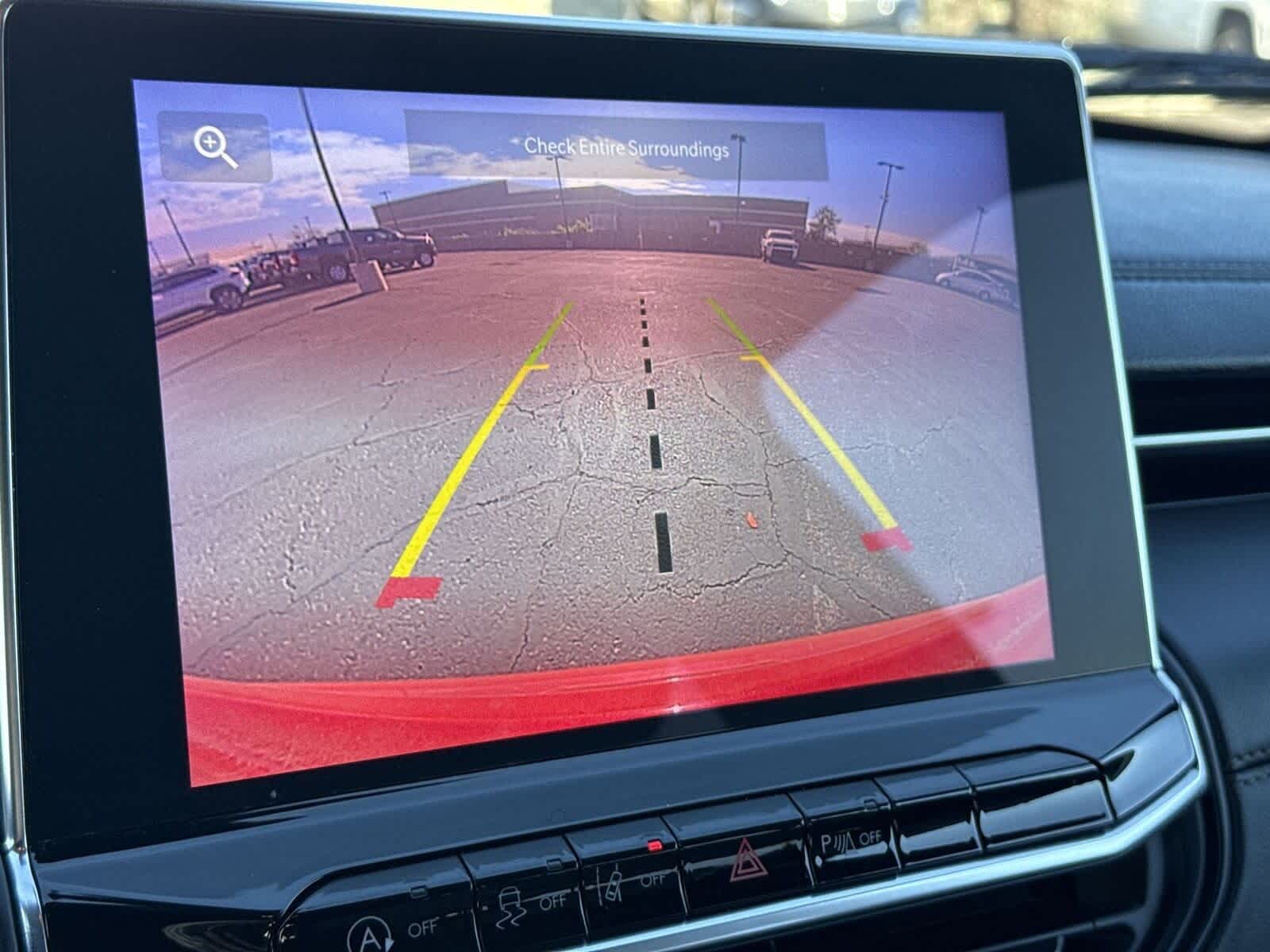 Thumbnail: 2023 Jeep Compass - 22