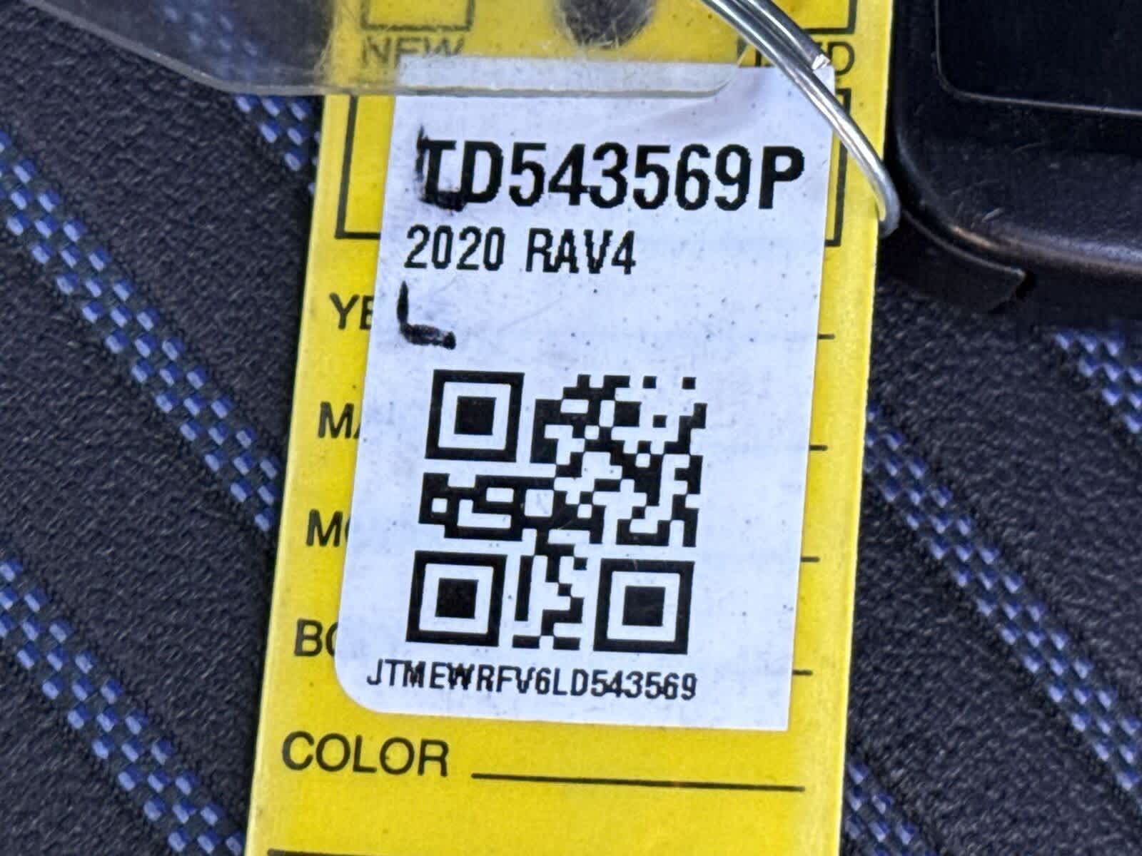 Thumbnail: 2020 Toyota RAV4 - 35