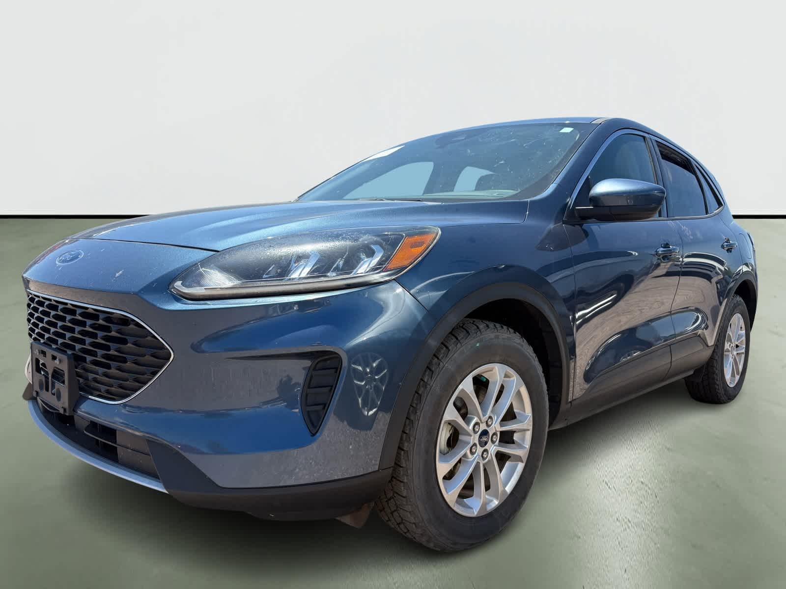 Thumbnail: 2020 Ford Escape - 2