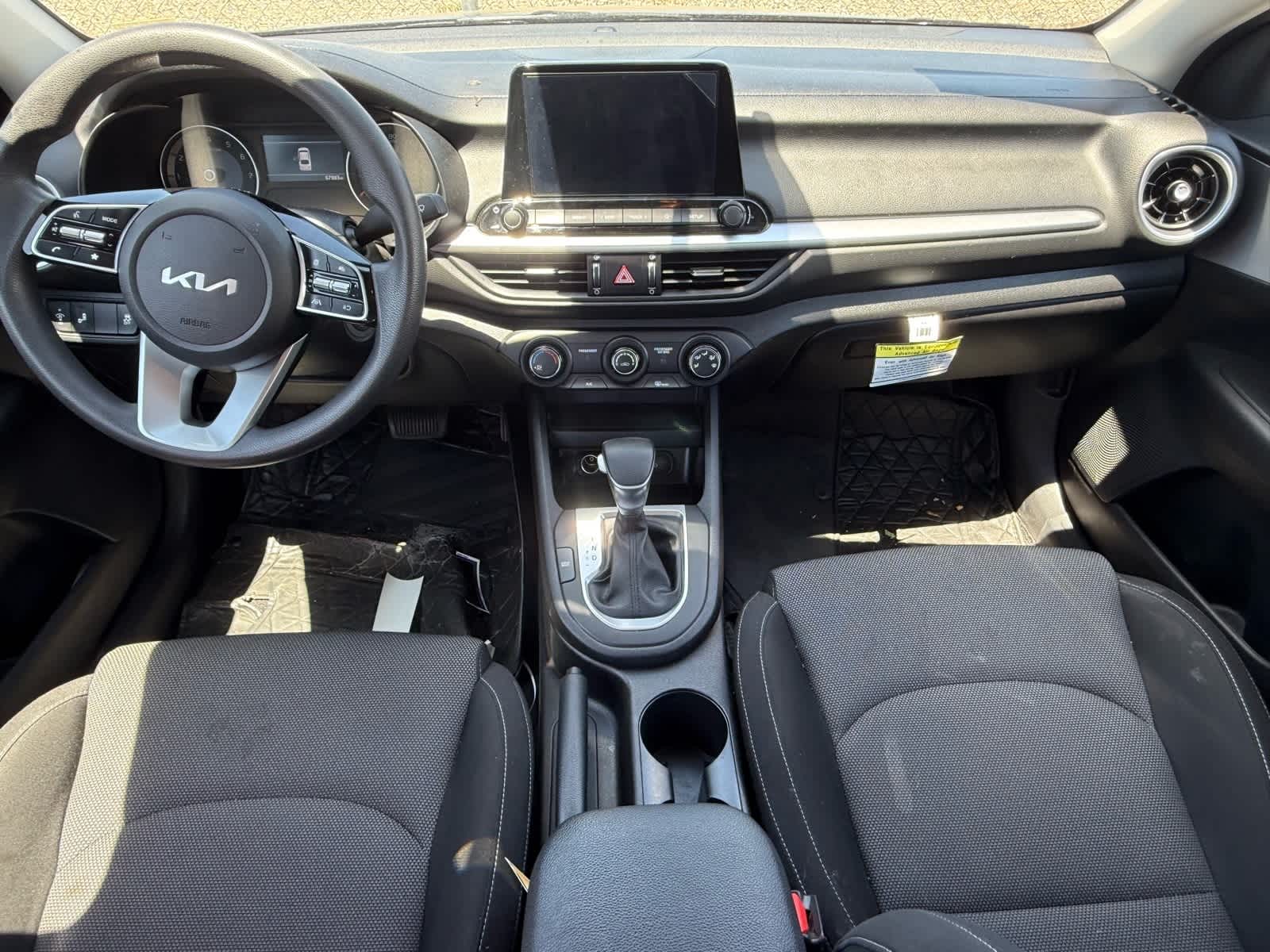 Thumbnail: 2024 Kia Forte - 14