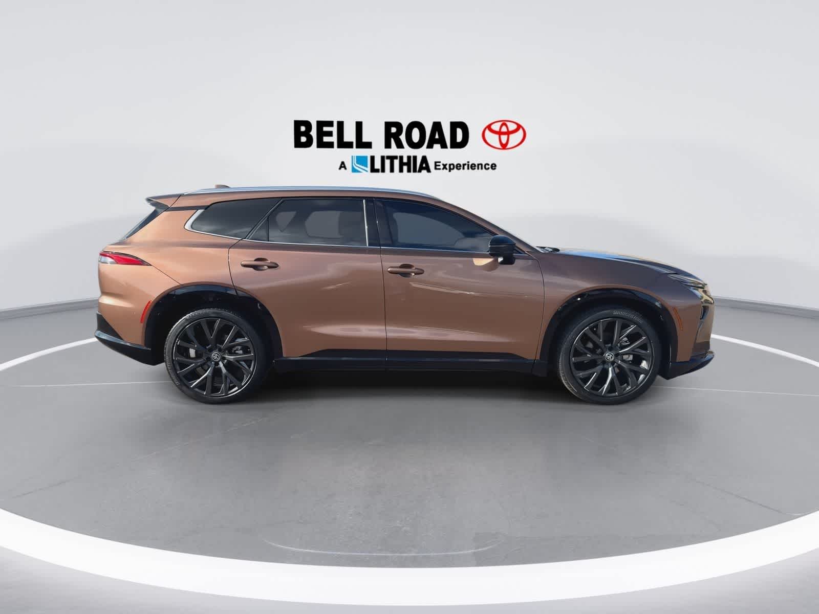 Thumbnail: 2025 Toyota Crown Signia - 10