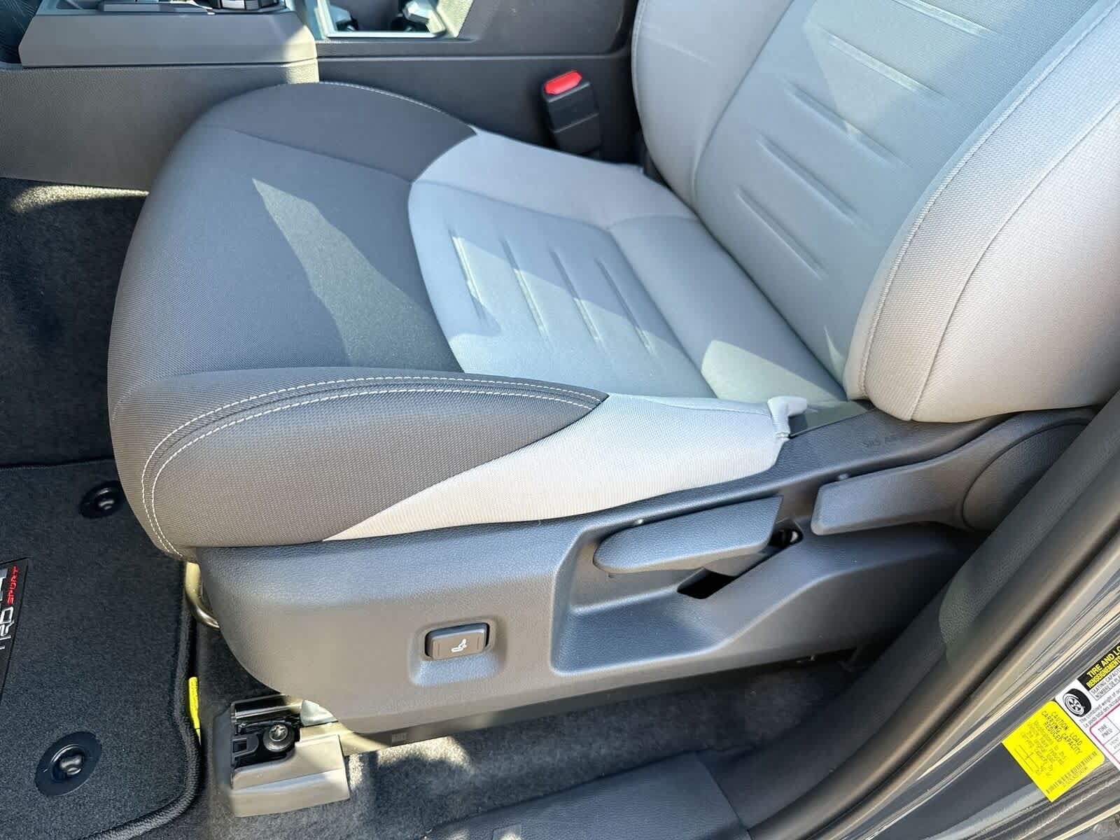 Thumbnail: 2025 Toyota Tacoma - 18