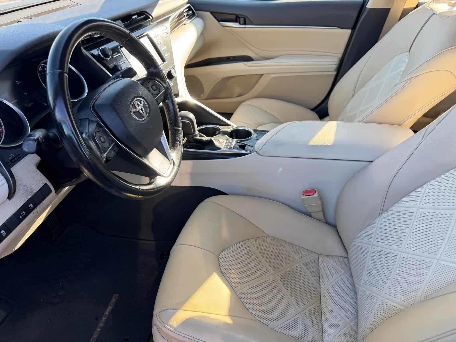 Thumbnail: 2018 Toyota Camry - 21