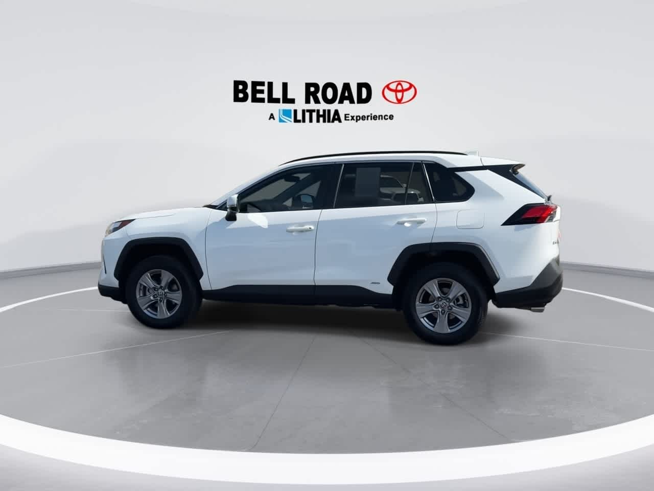 Thumbnail: 2022 Toyota RAV4 - 5