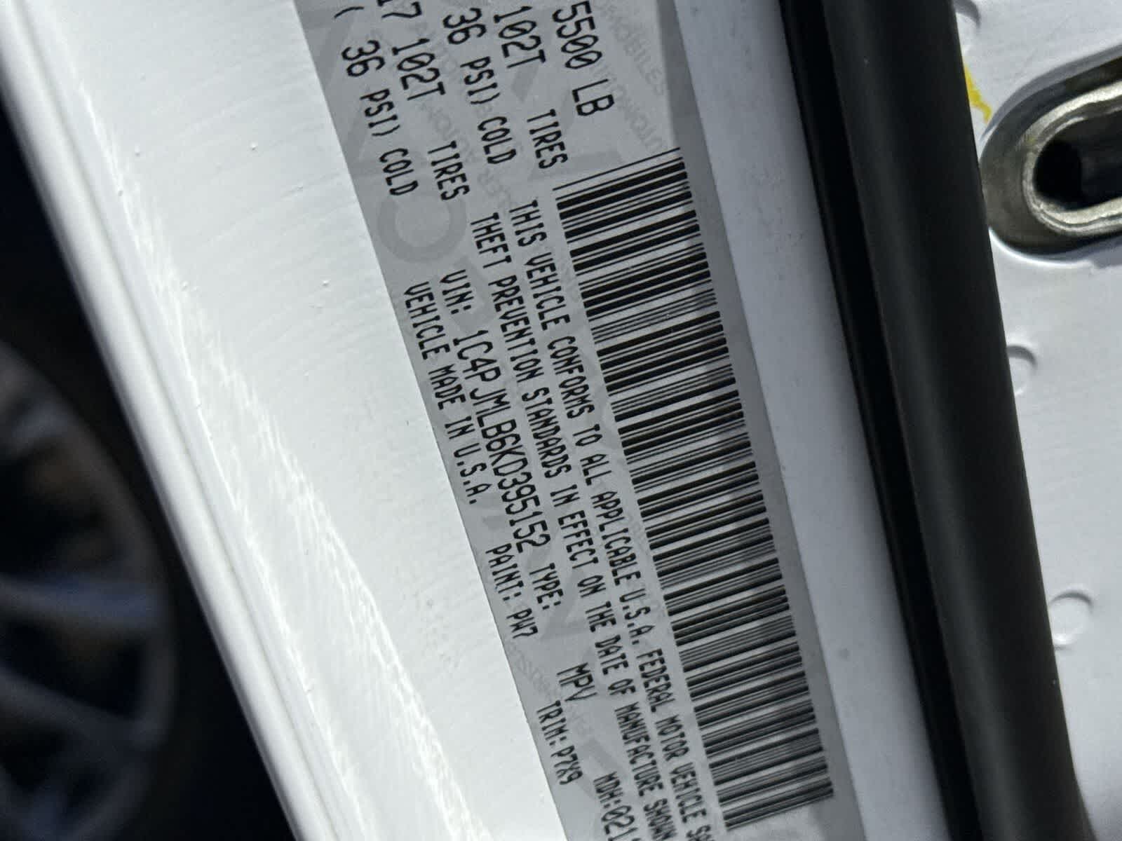 Thumbnail: 2019 Jeep Cherokee - 34