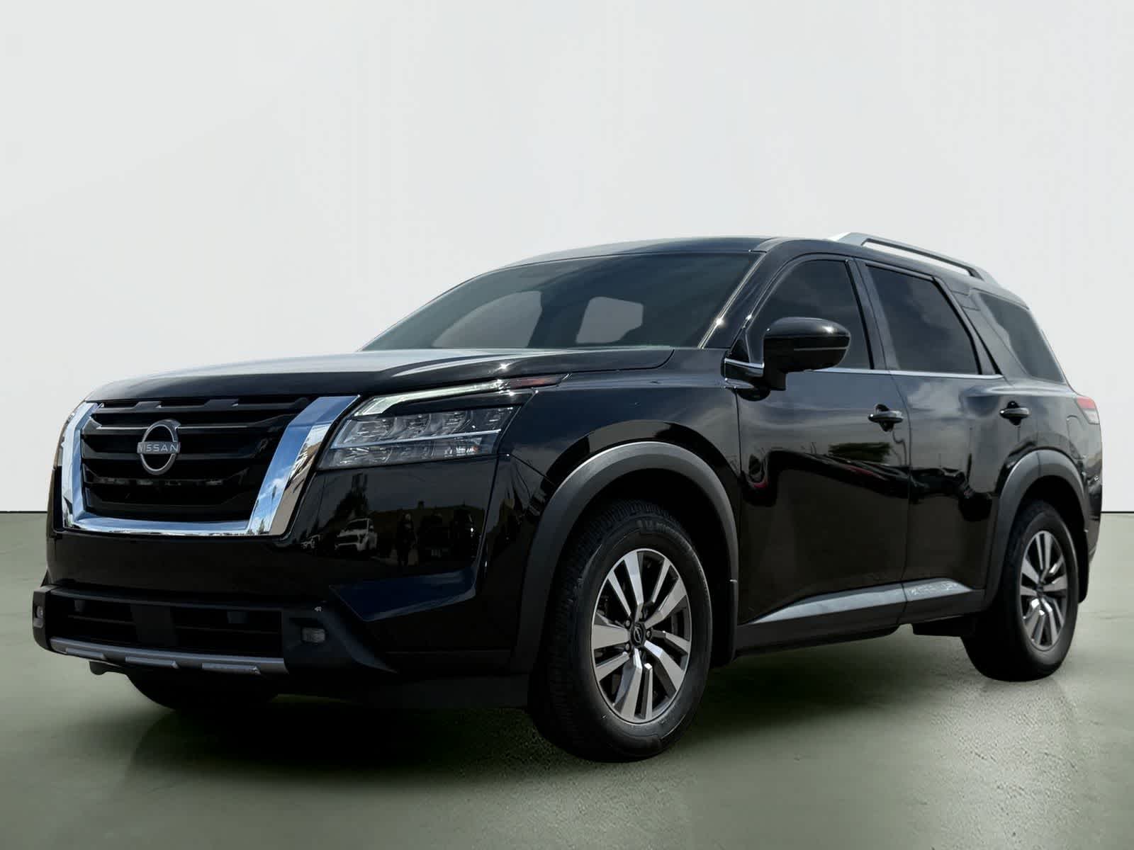 Thumbnail: 2022 Nissan Pathfinder - 2