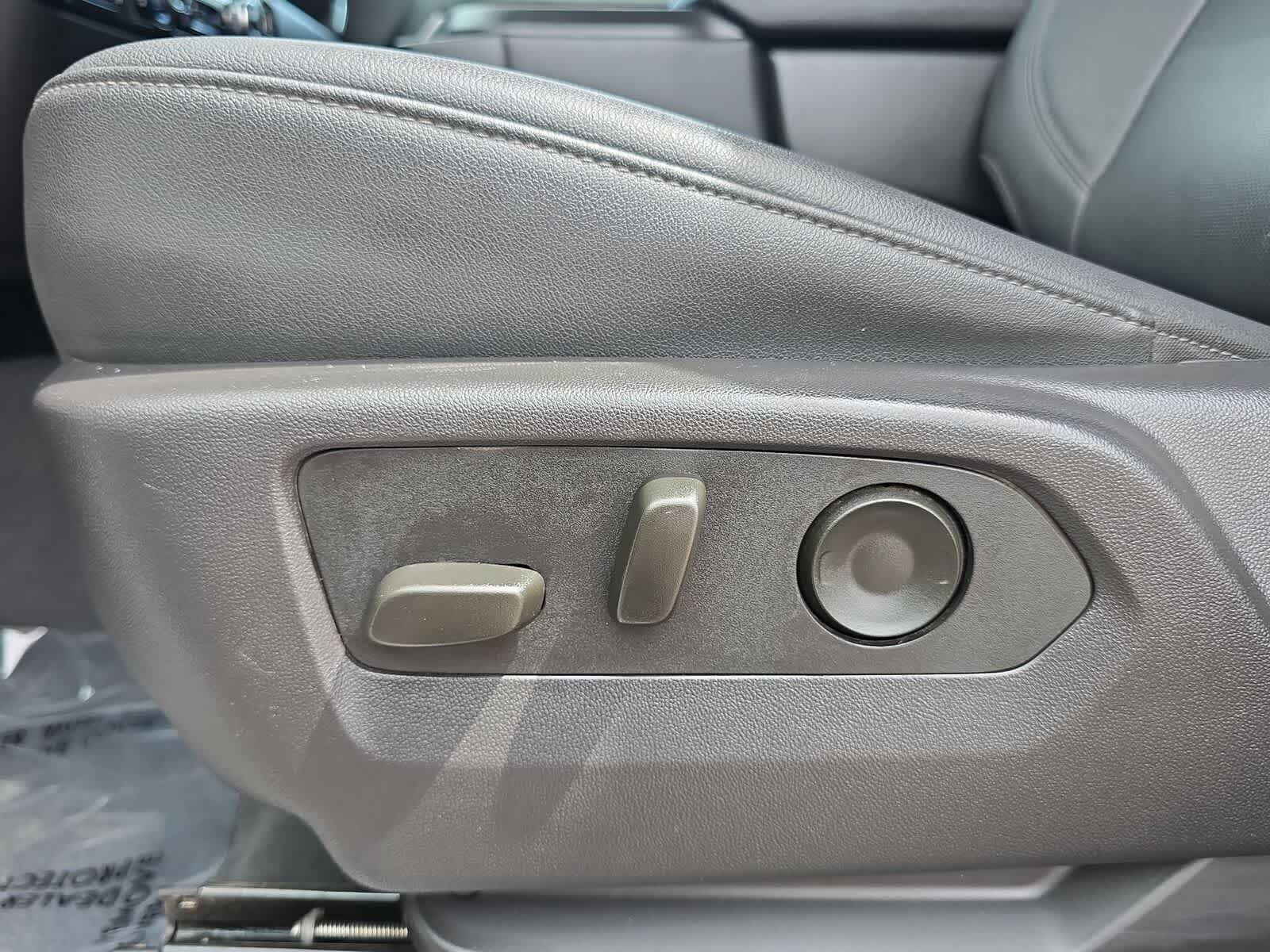 Thumbnail: 2025 GMC Sierra 1500 - 17