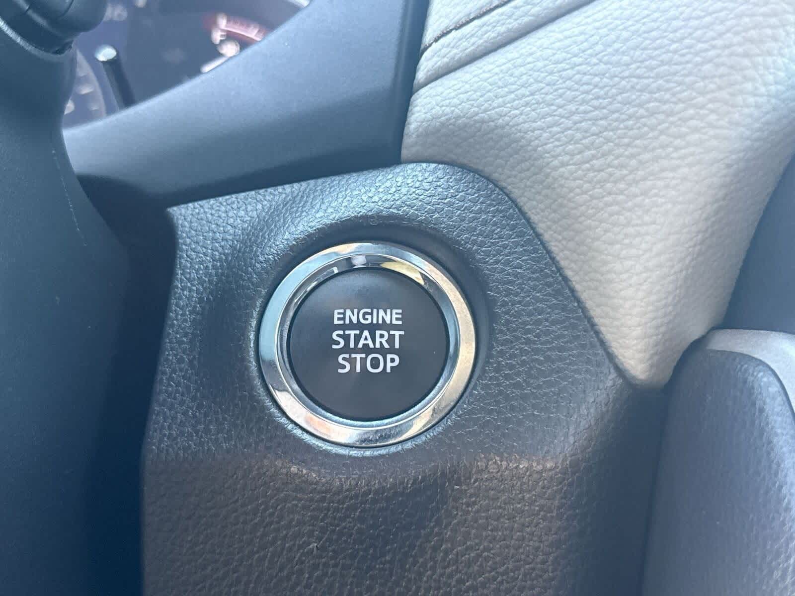 Thumbnail: 2023 Toyota RAV4 - 25