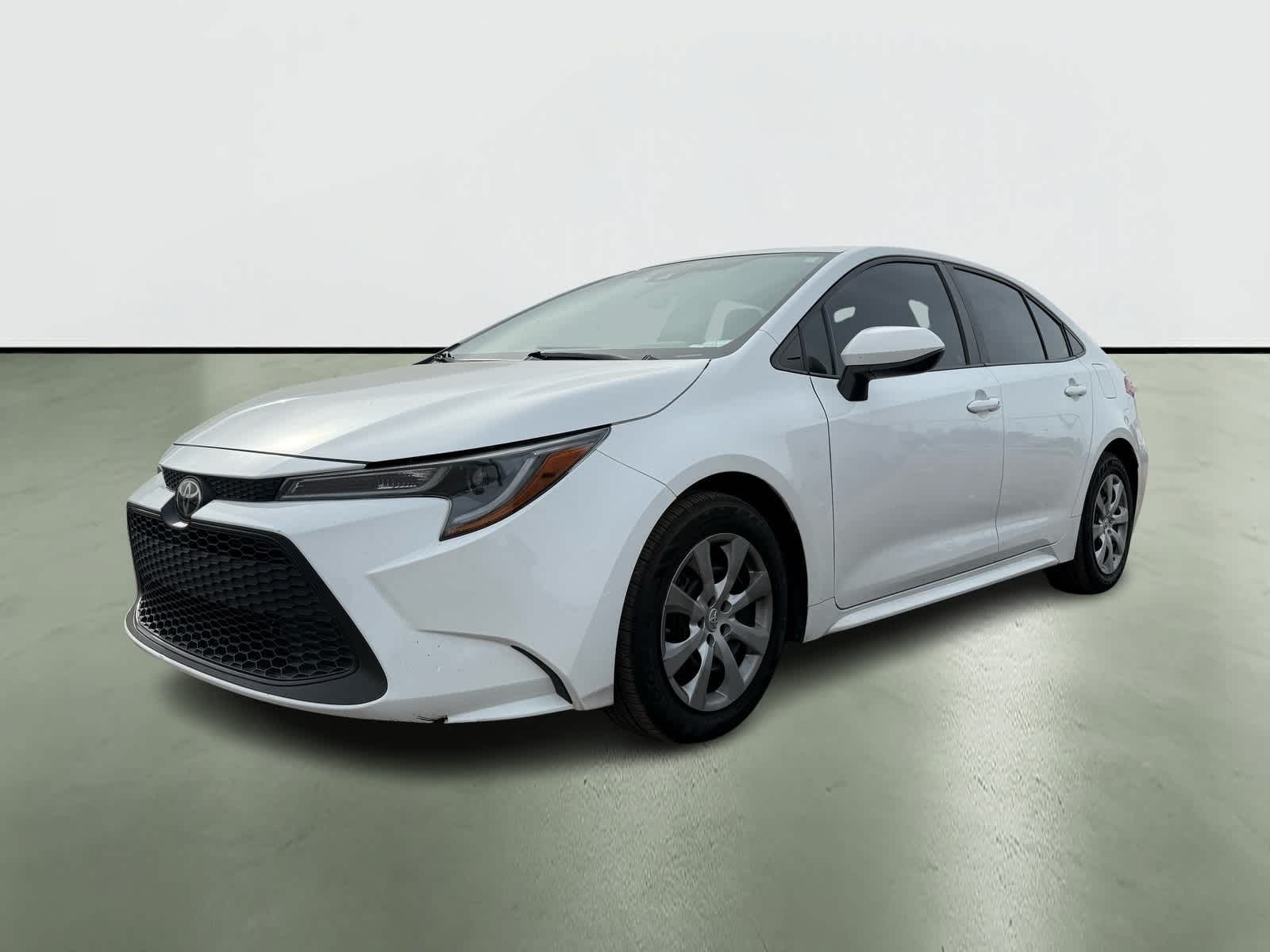 Thumbnail: 2022 Toyota Corolla - 2