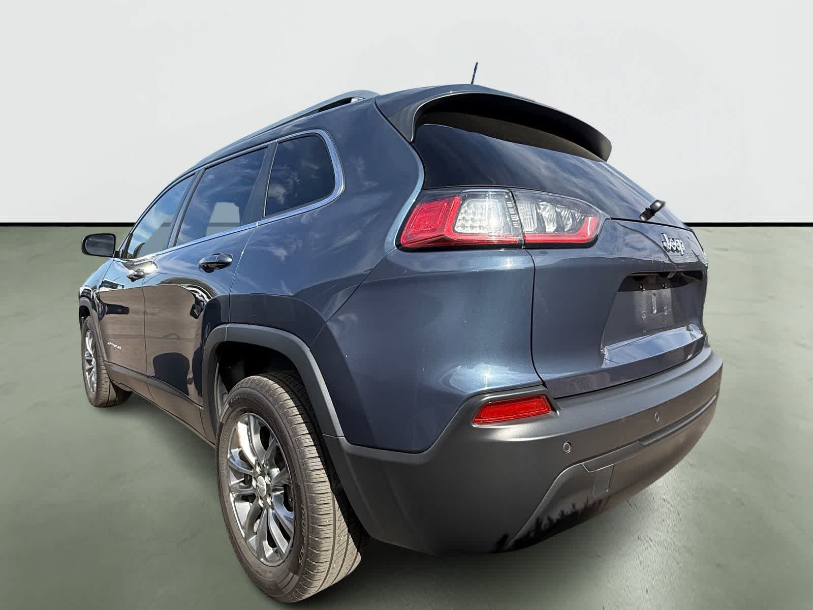 Thumbnail: 2021 Jeep Cherokee - 4