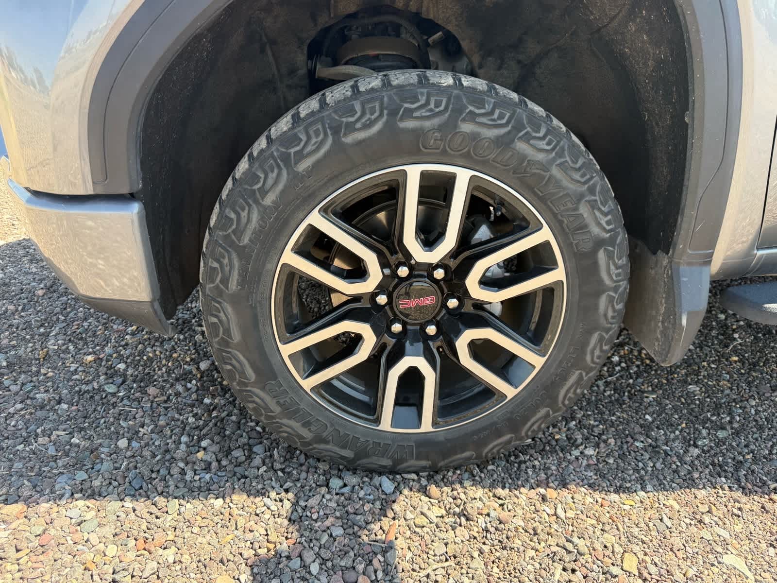 2022 GMC Sierra 1500 AT4 10