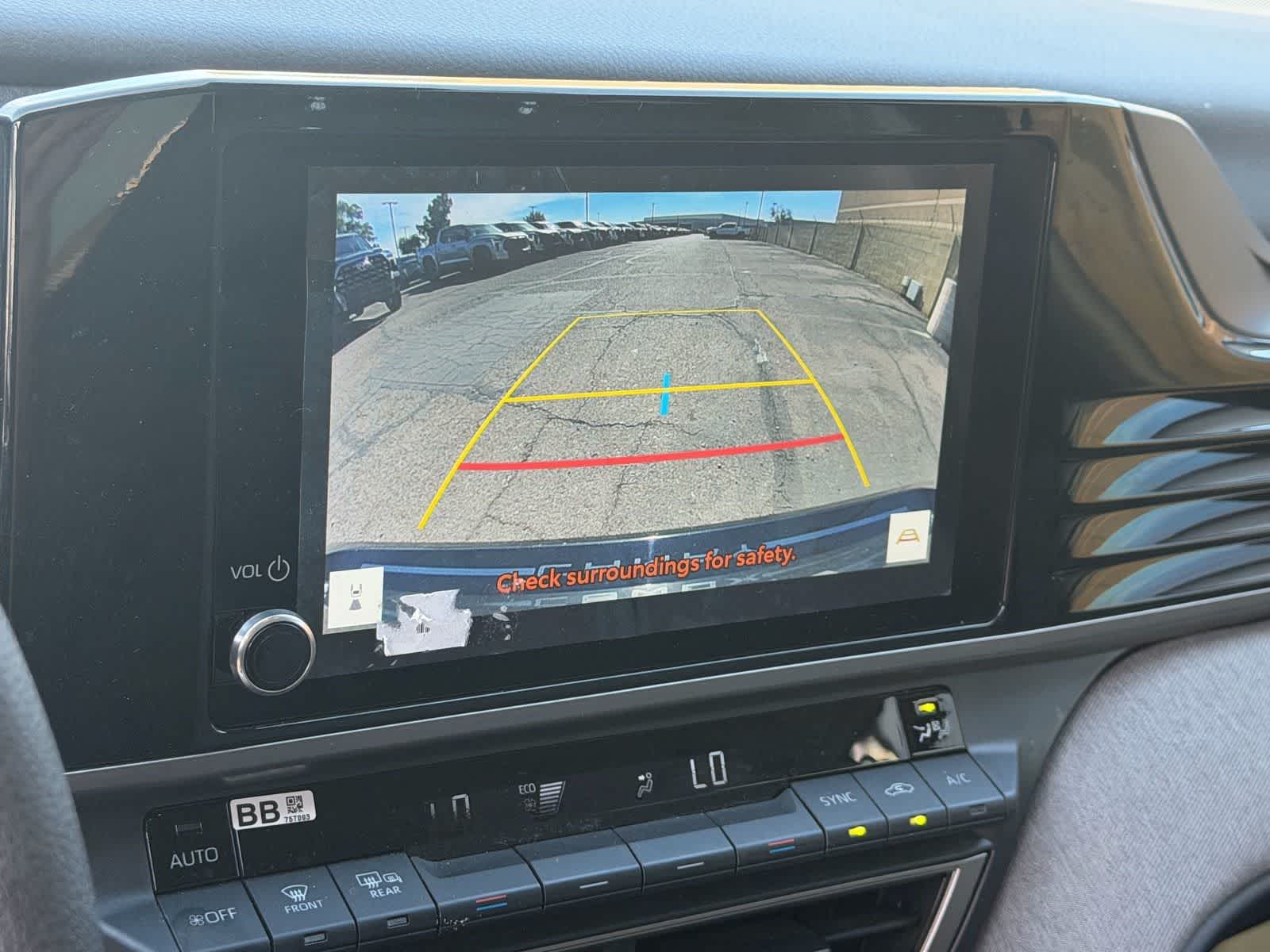 Thumbnail: 2025 Toyota Camry - 9