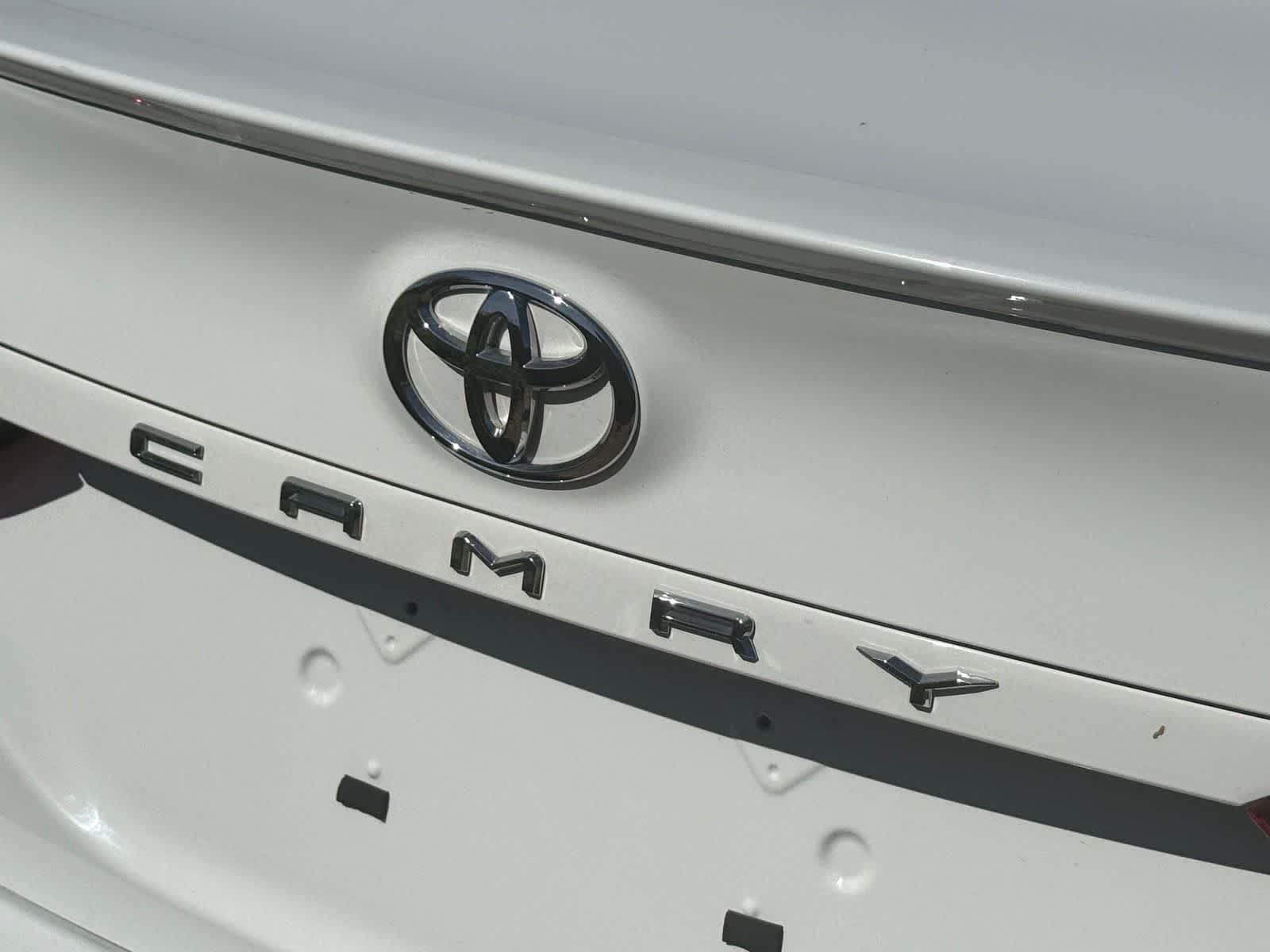 Thumbnail: 2023 Toyota Camry - 11