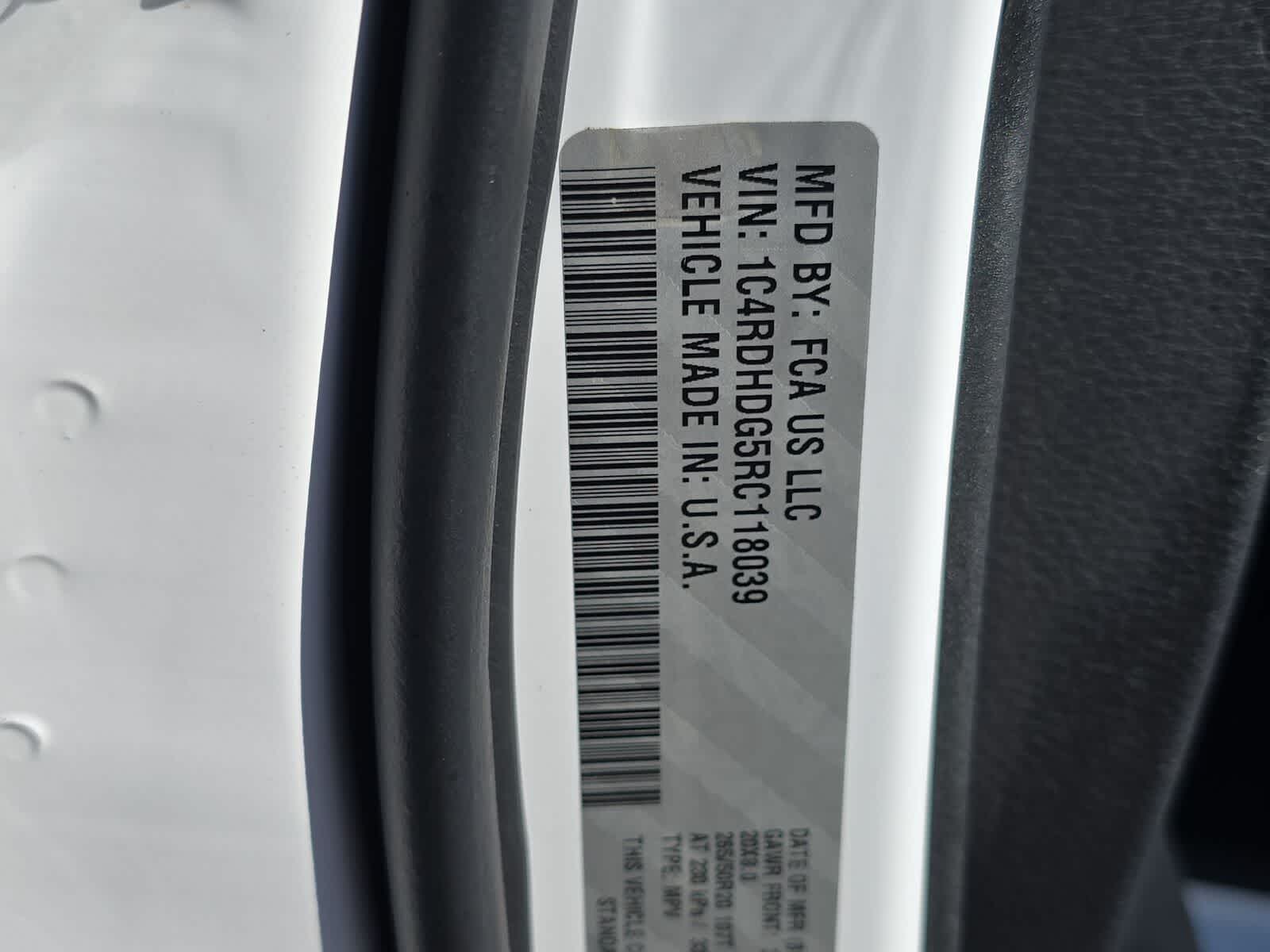 Thumbnail: 2024 Dodge Durango - 35