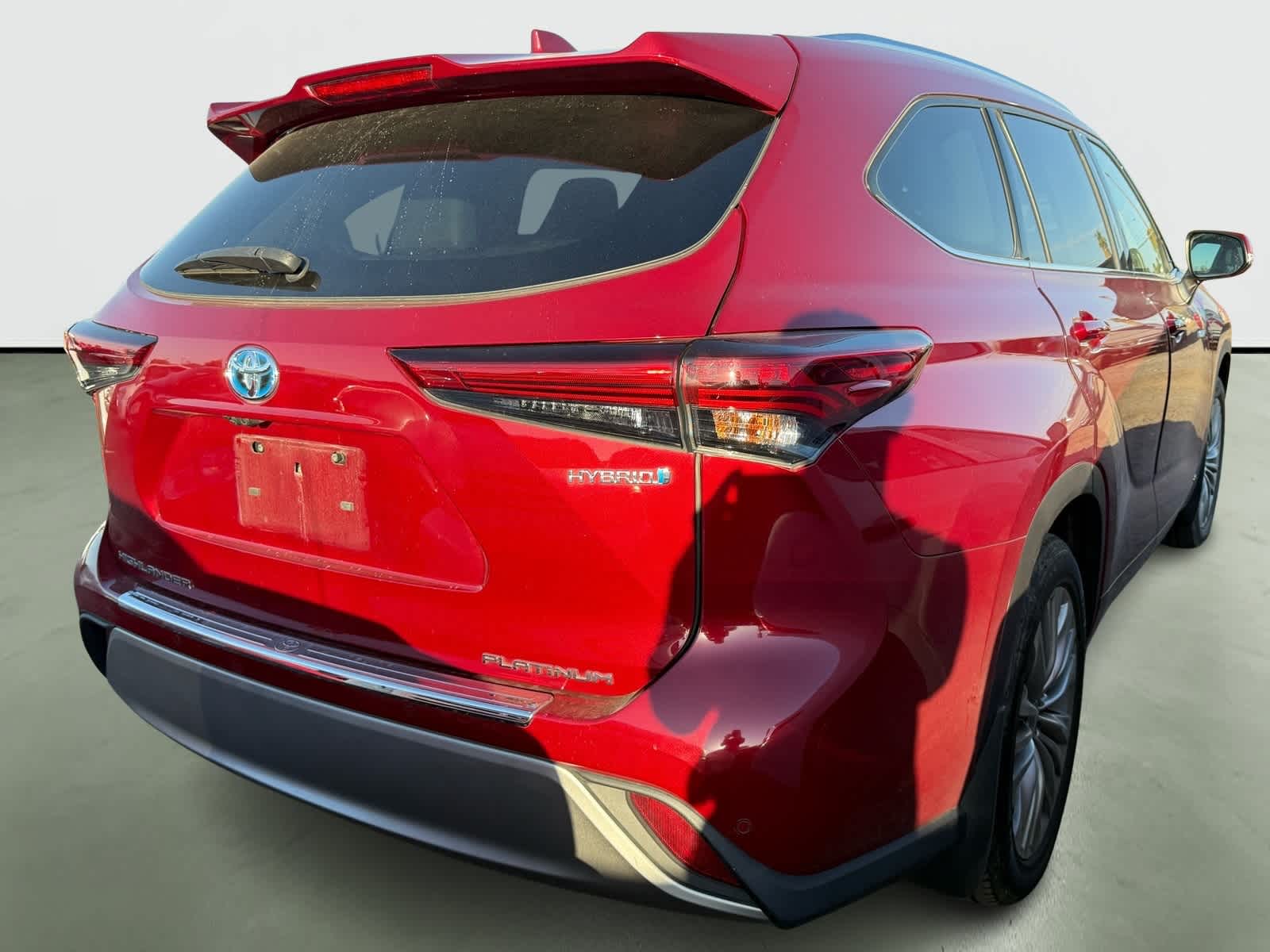 Thumbnail: 2020 Toyota Highlander - 4