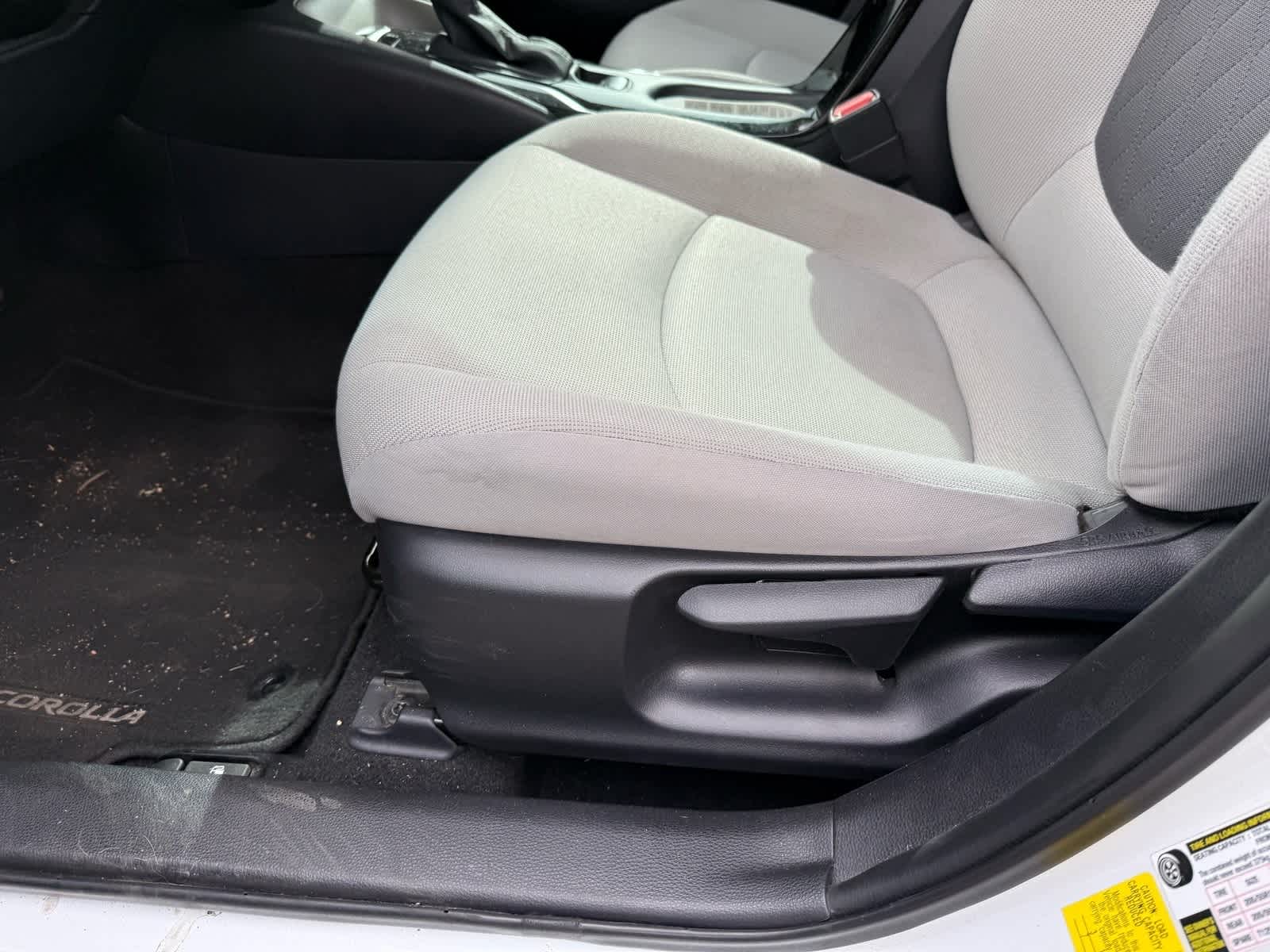 Thumbnail: 2022 Toyota Corolla - 17