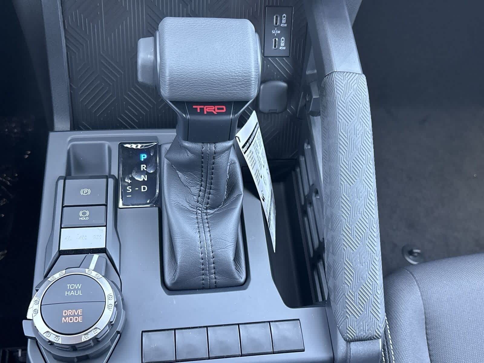 Thumbnail: 2025 Toyota Tacoma - 25