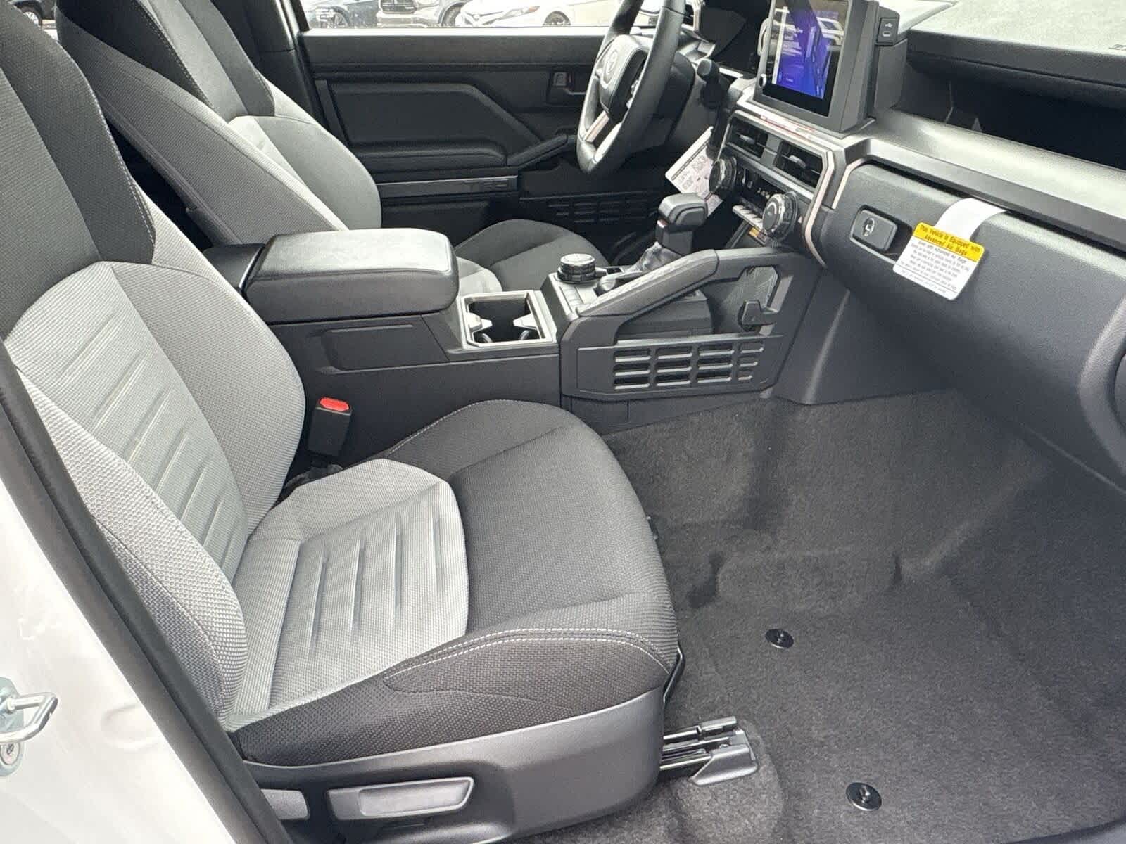 Thumbnail: 2025 Toyota 4Runner - 12