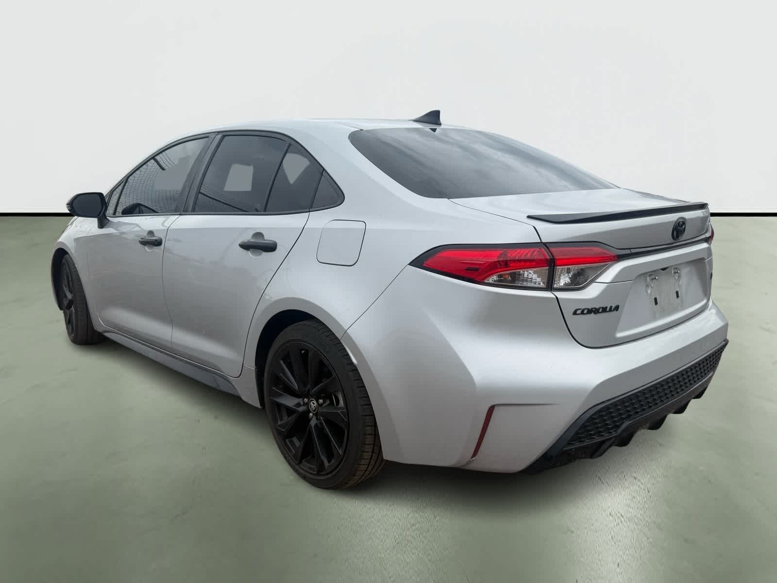 Thumbnail: 2021 Toyota Corolla - 3