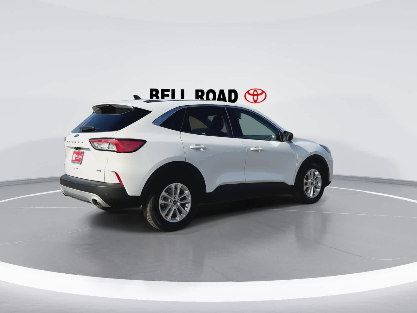 Thumbnail: 2022 Ford Escape - 8