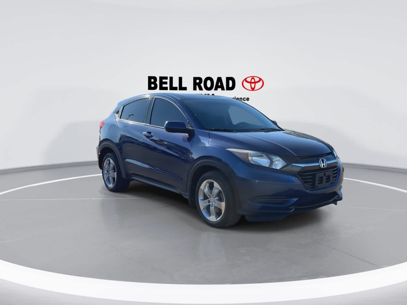 Thumbnail: 2017 Honda HR-V - 2