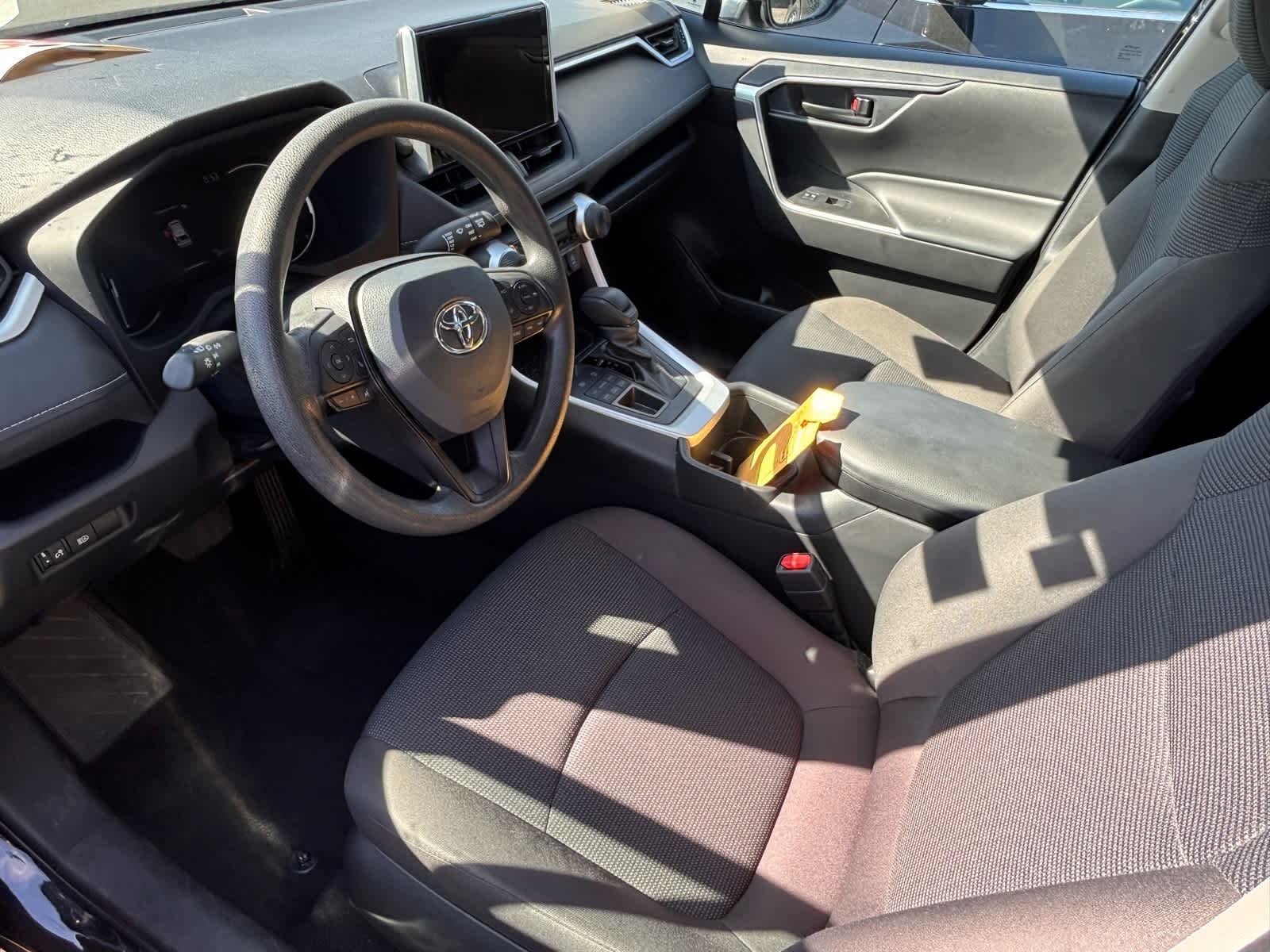 2024 Toyota RAV4 LE 6
